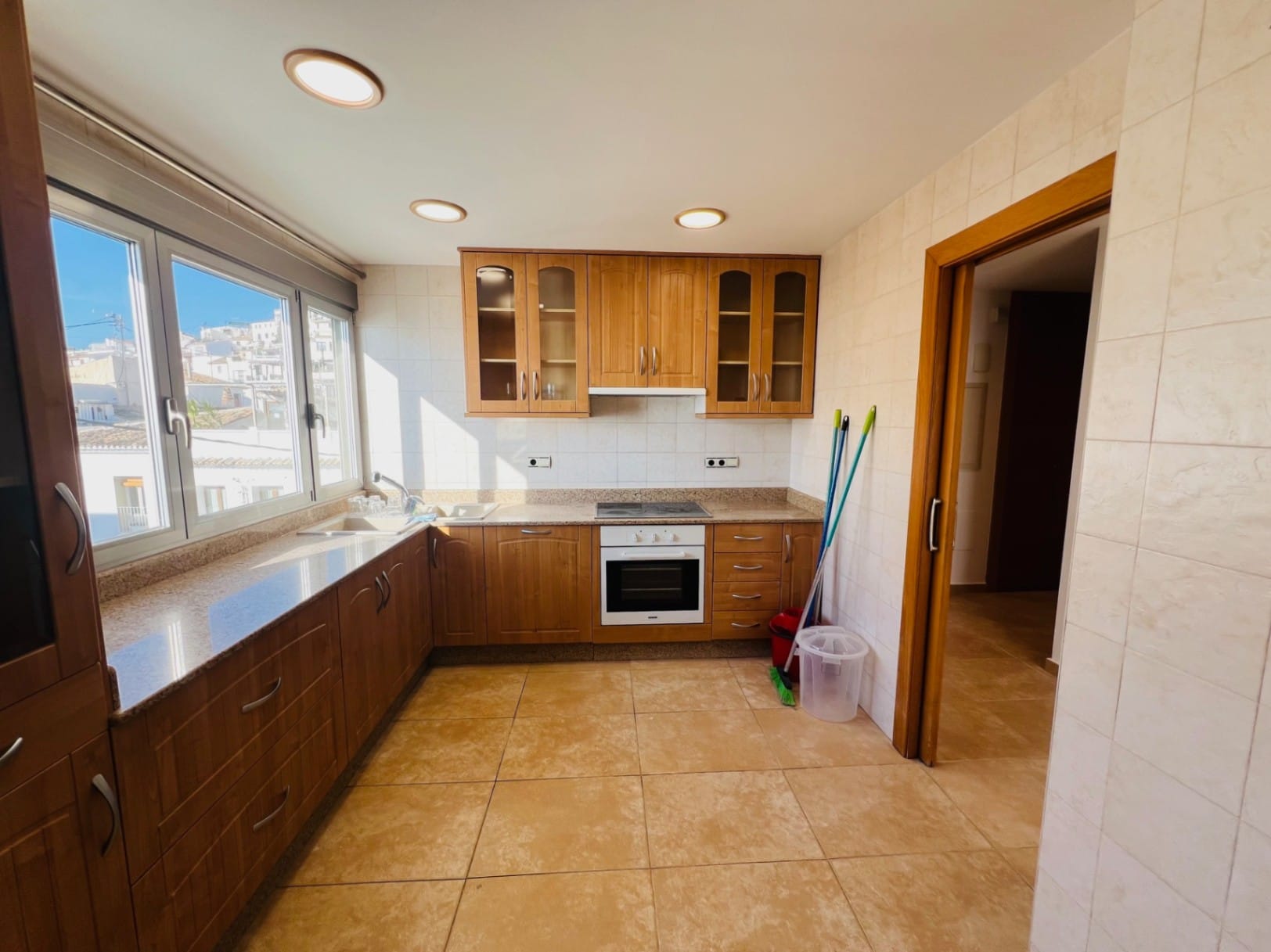Spectacular apartment on the first line of Altea