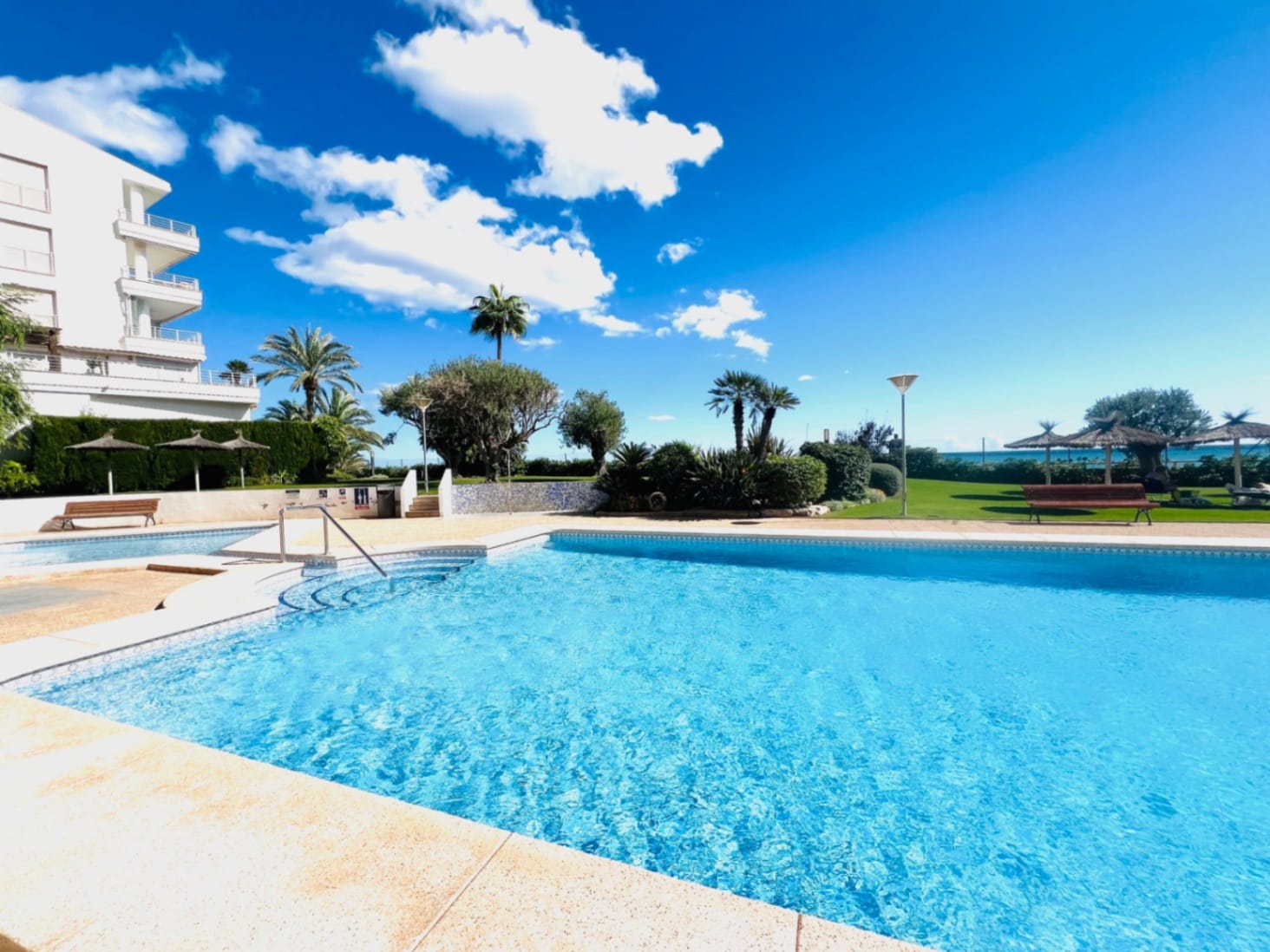 A great little apartment on the beachfront