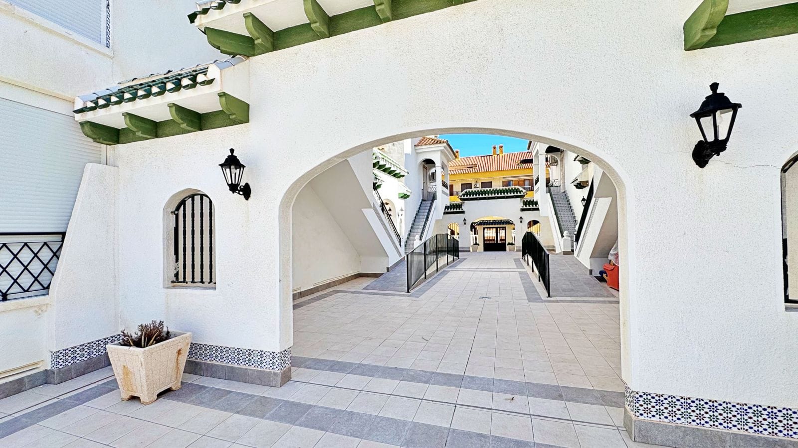 Apartment for Sale in Viñamar V, 200 m from La Mata Beach , Torrevieja