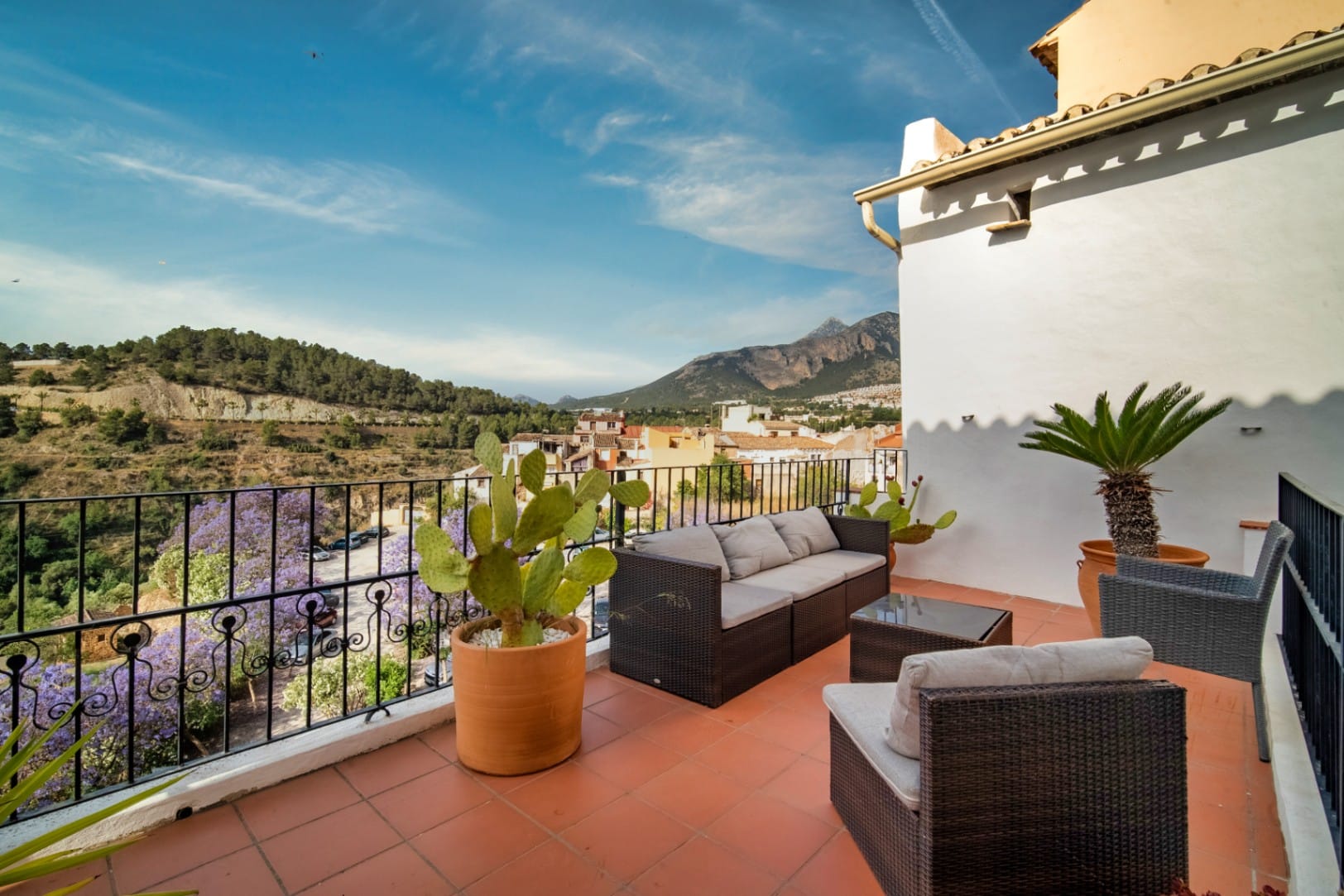 For Sale. Villa in Polop