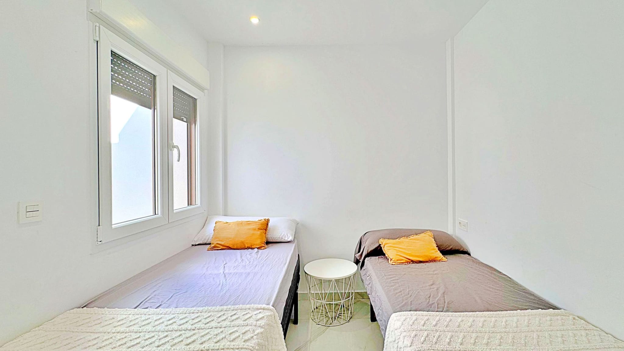 Townhouse in Torrevieja with 3 bedrooms and 3 bathrooms.