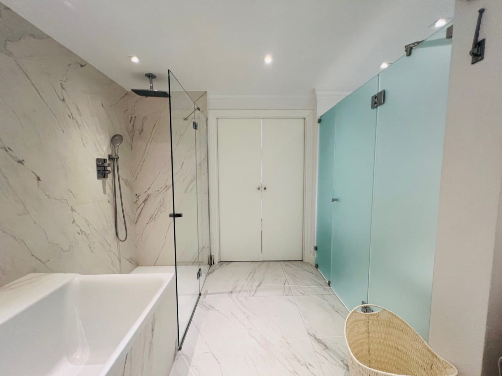 Fantastic apartment on the first line of Altea