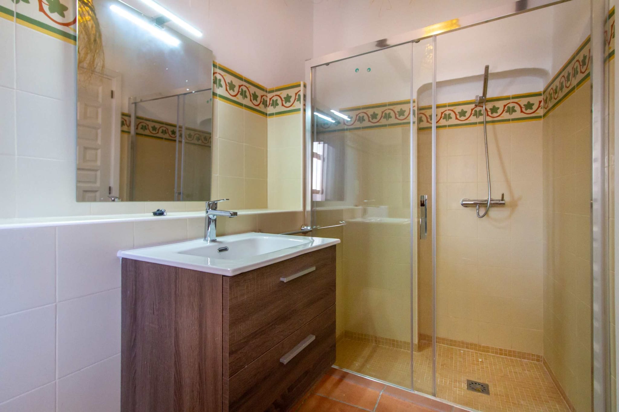 Charming House in the Old Town of Polop: Discover its History and Charm