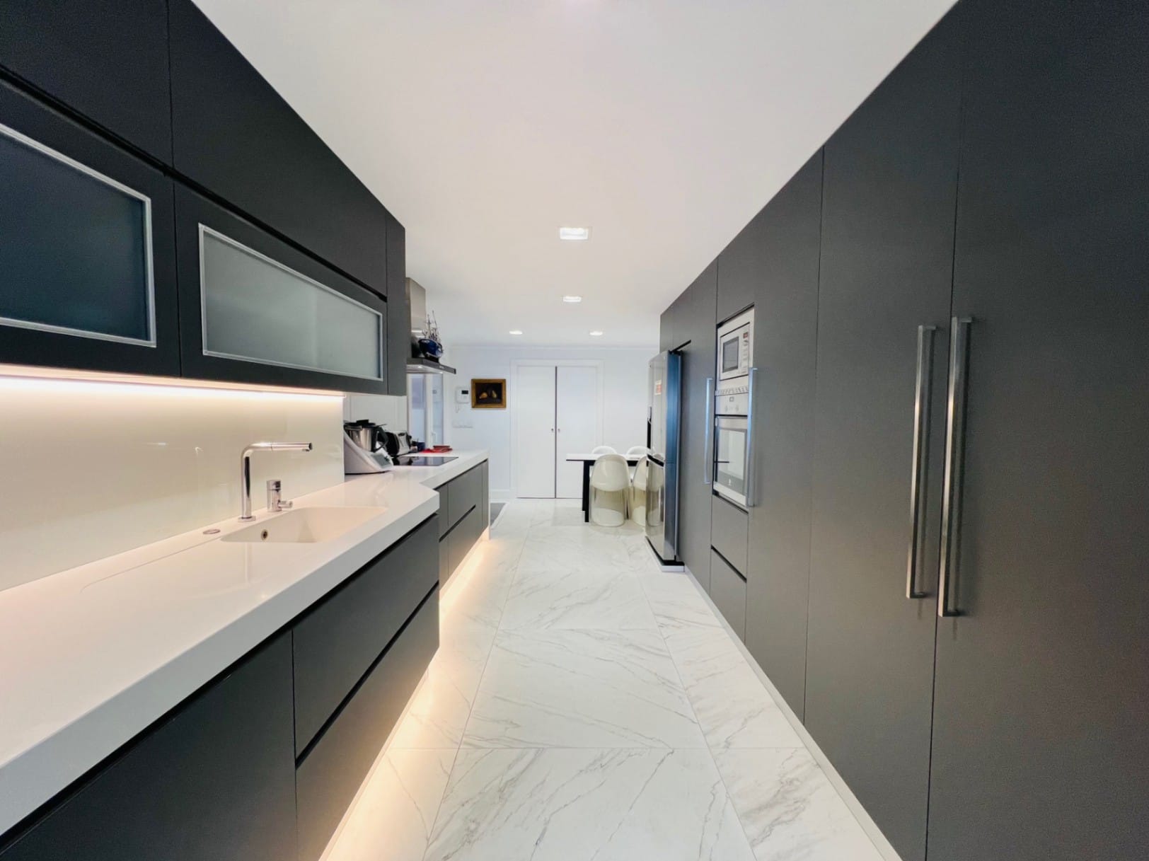 Fantastic apartment on the first line of Altea