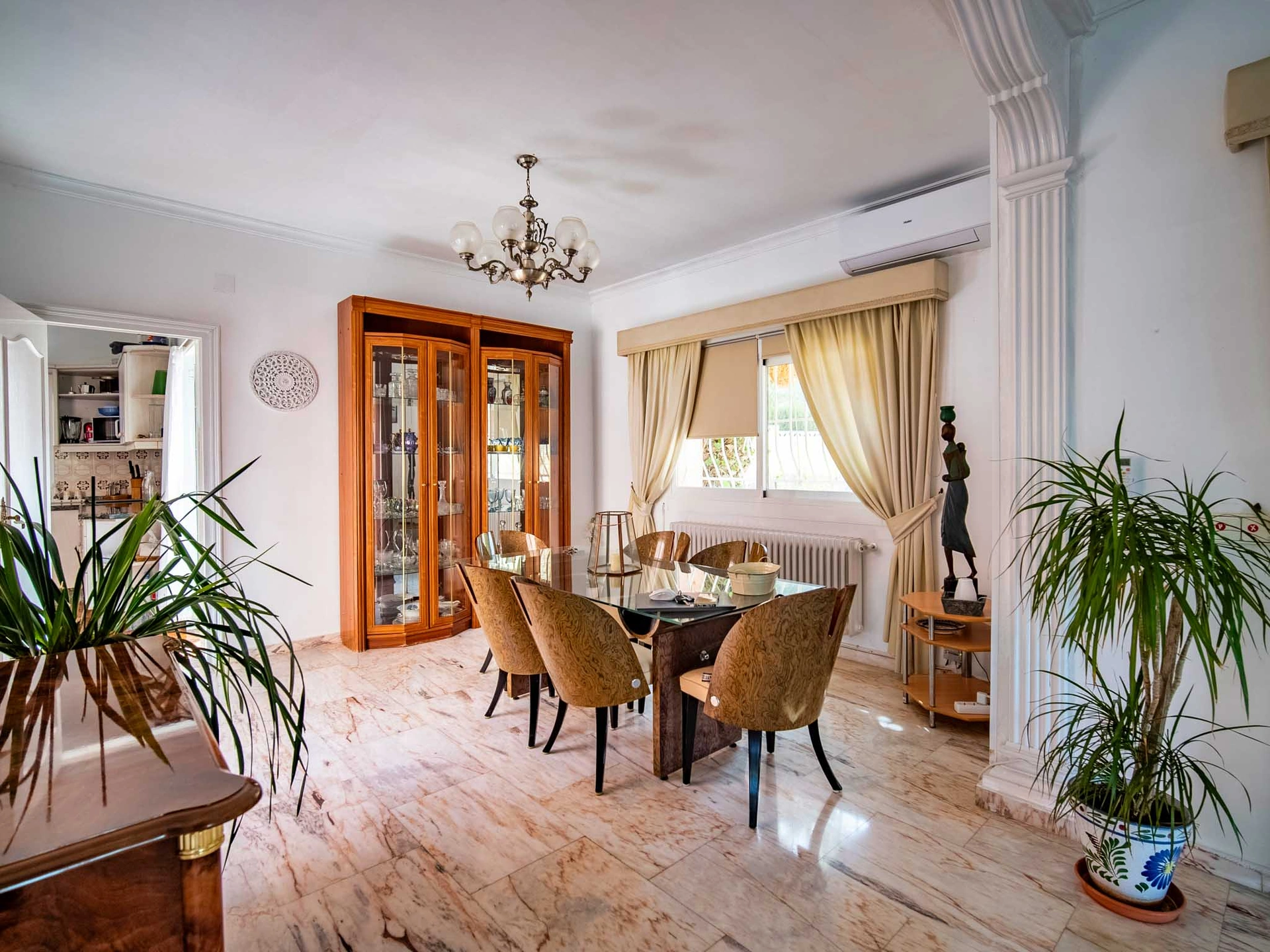 Villa for sale in Albir