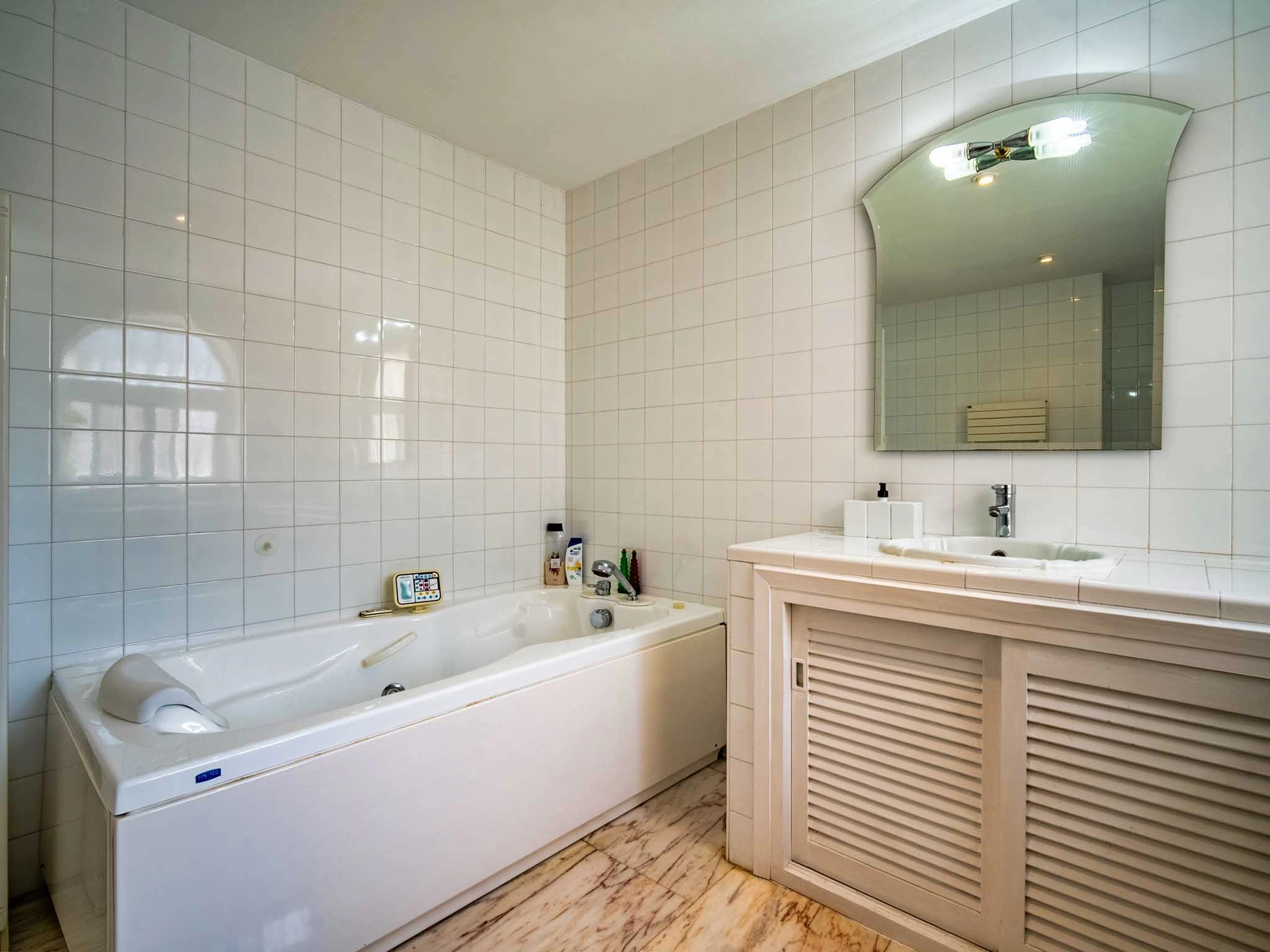 Villa for sale in Albir