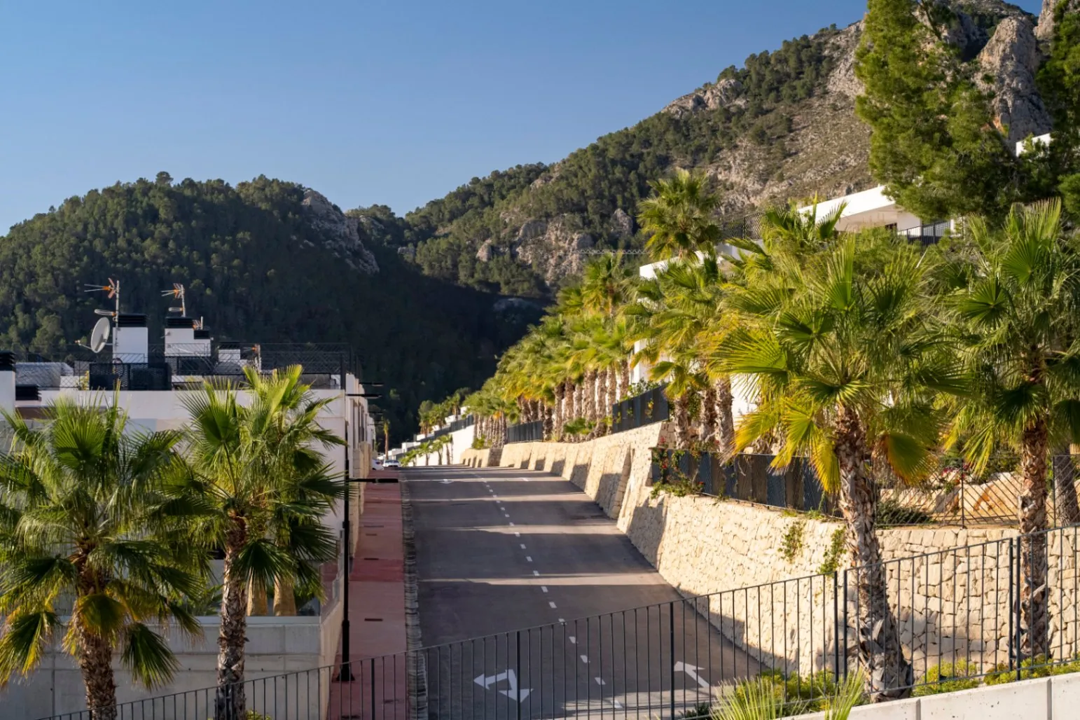 Villa for sale in Polop