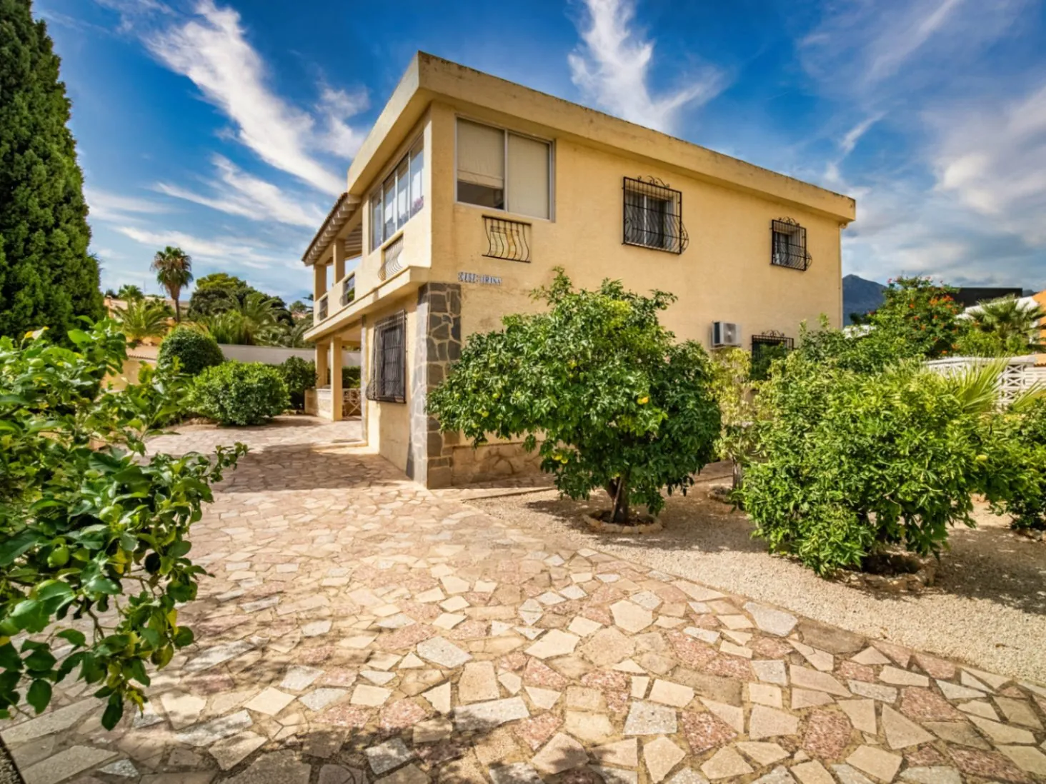 Villa for sale in Alfaz Del Pi