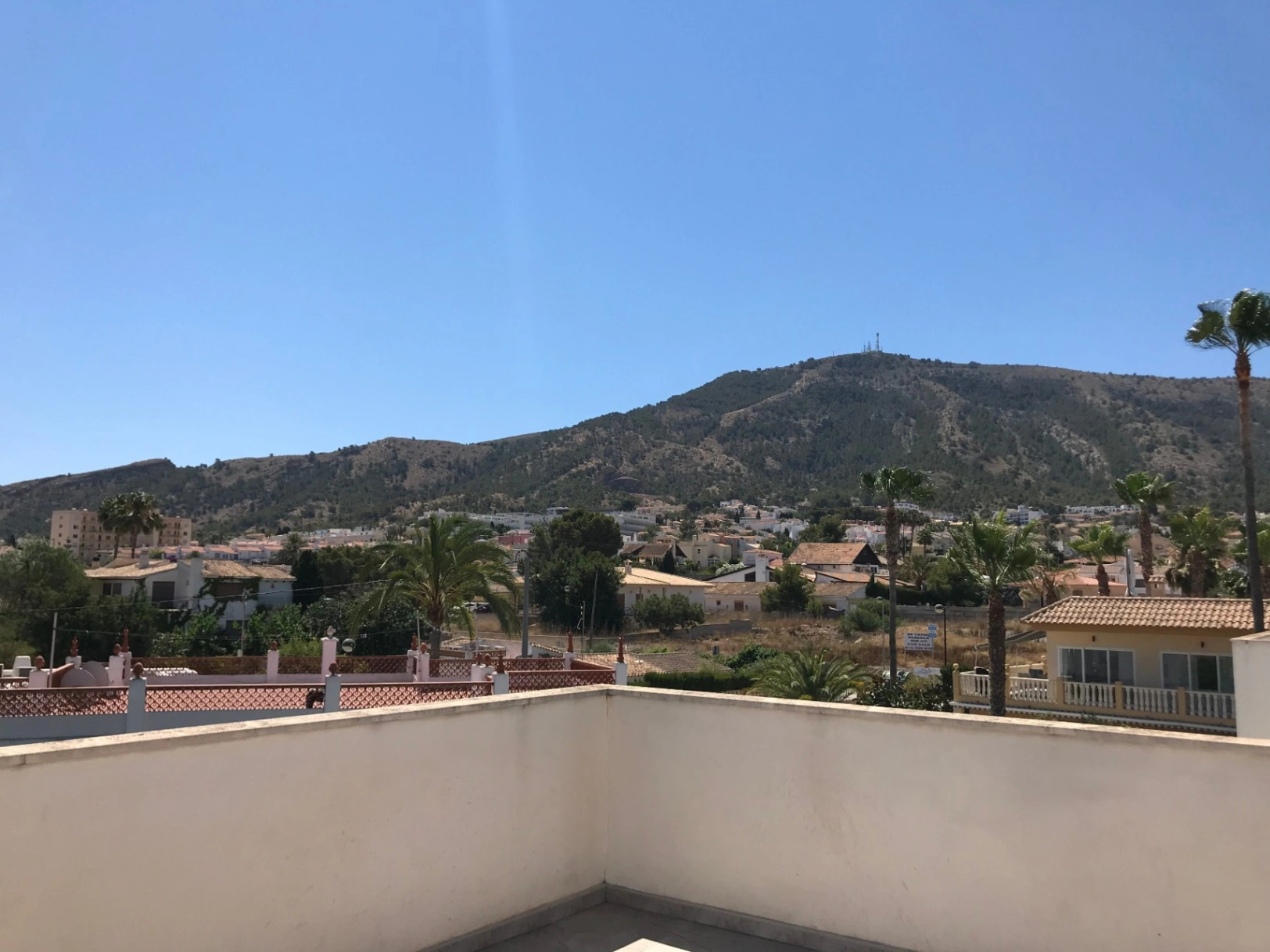Villa for sale in Albir