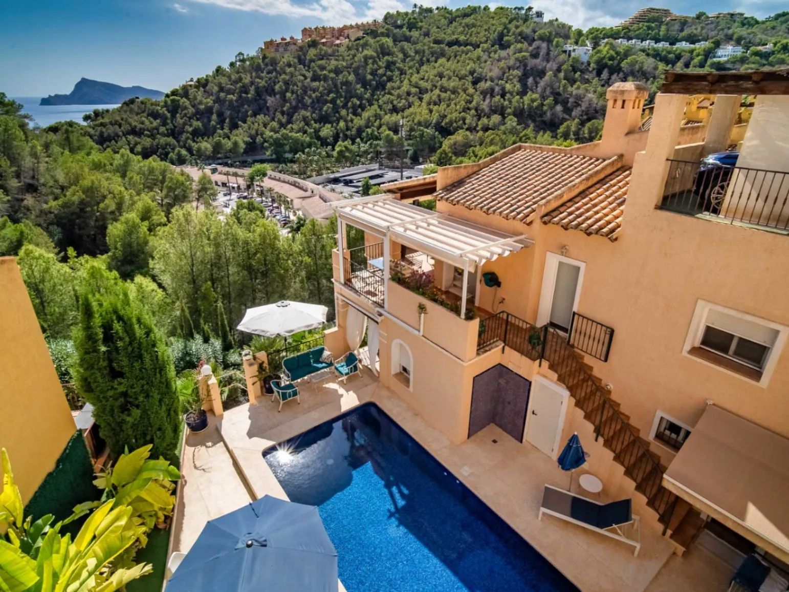 Villa for sale in Altea