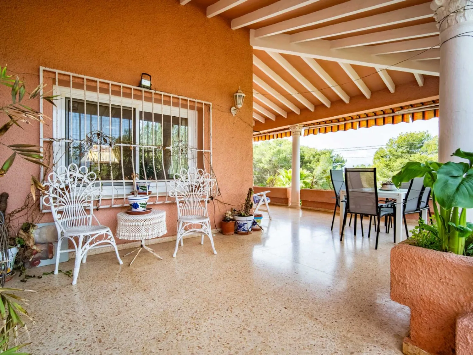 Villa for sale in Albir