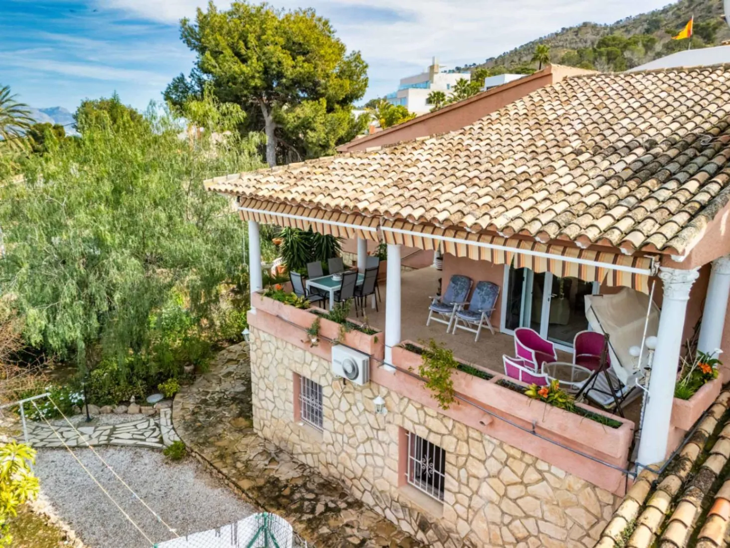 Villa for sale in Albir
