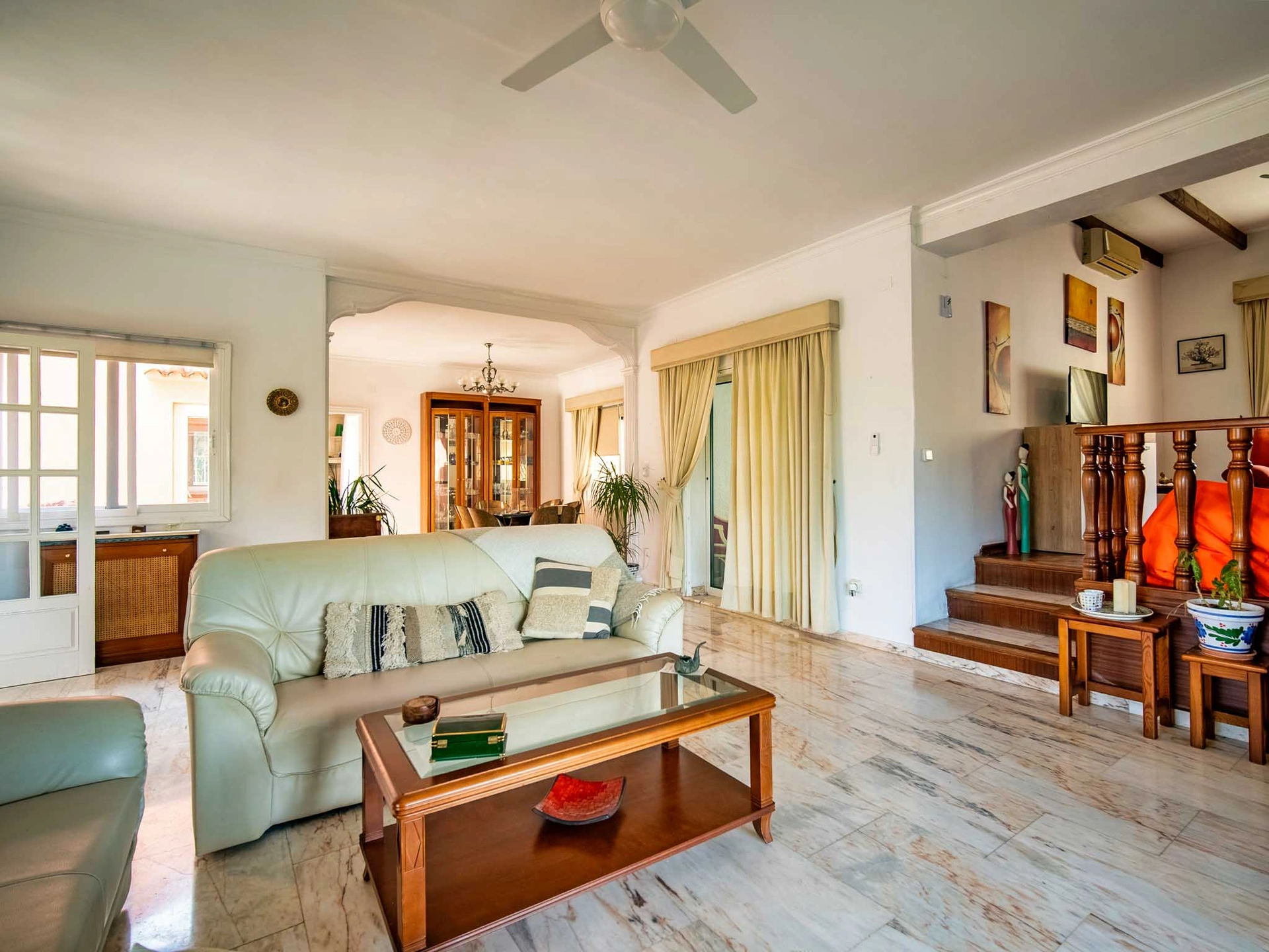 Villa for sale in Albir