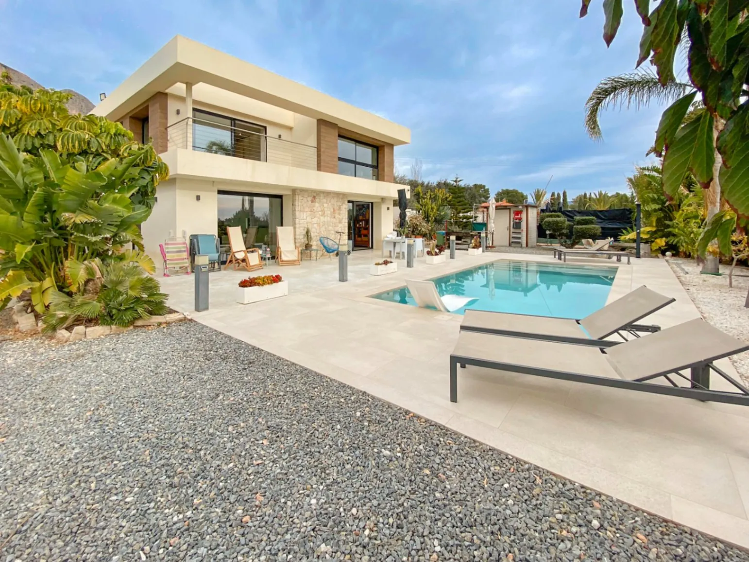 Villa for sale in Polop