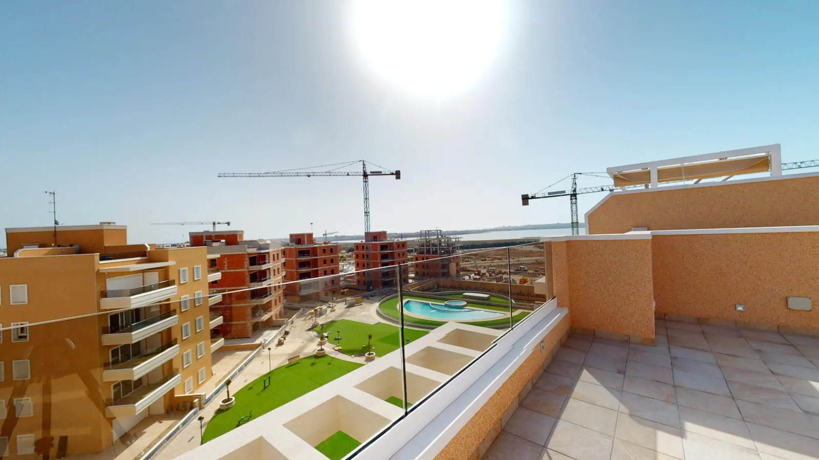 Apartamento de tres habitaciones en Pilar de la Horadada.