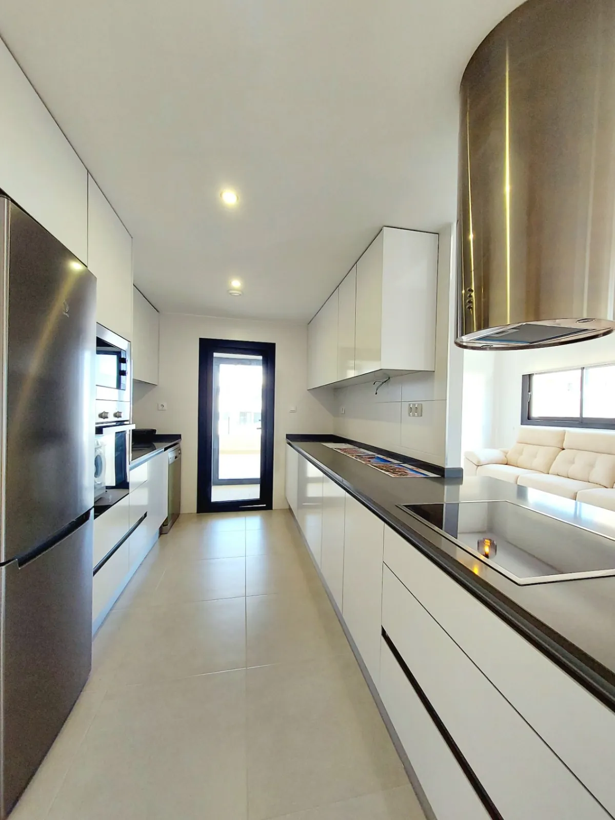 Increíble apartamento de tres dormitorios en venta en Villamartín, Orihuela Costa