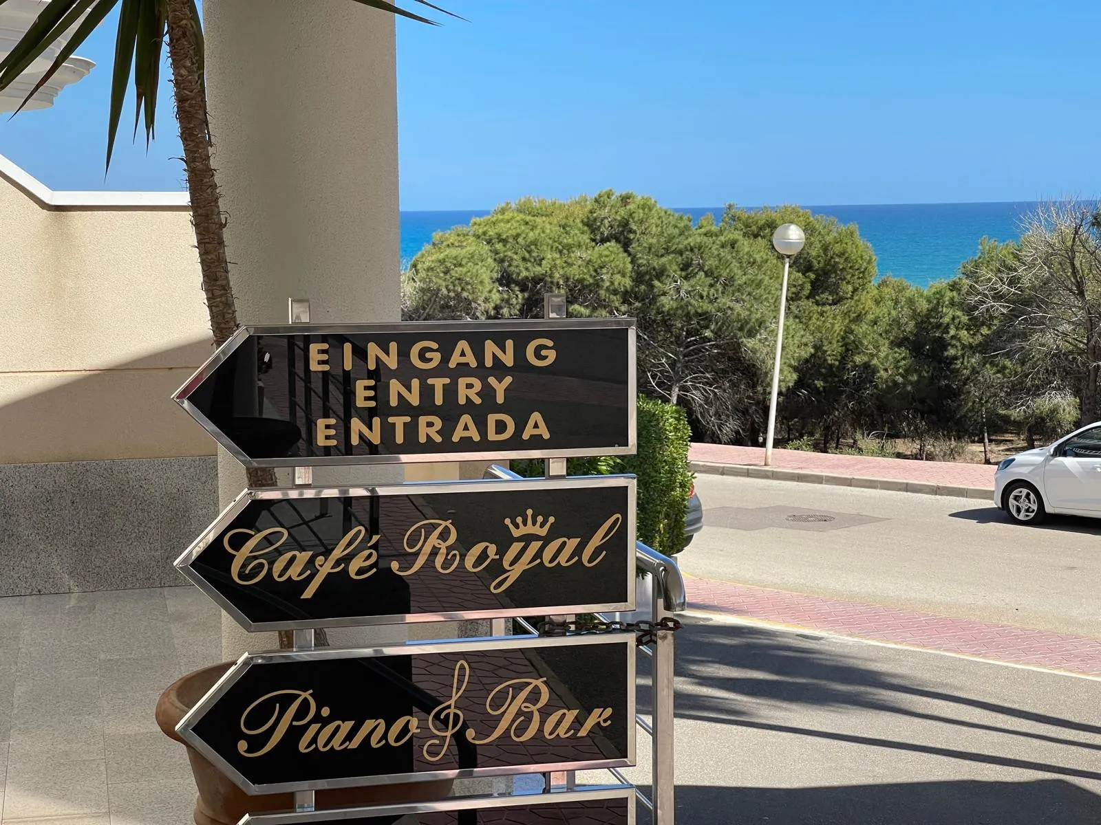 Venta. Local comercial en Guardamar del Segura