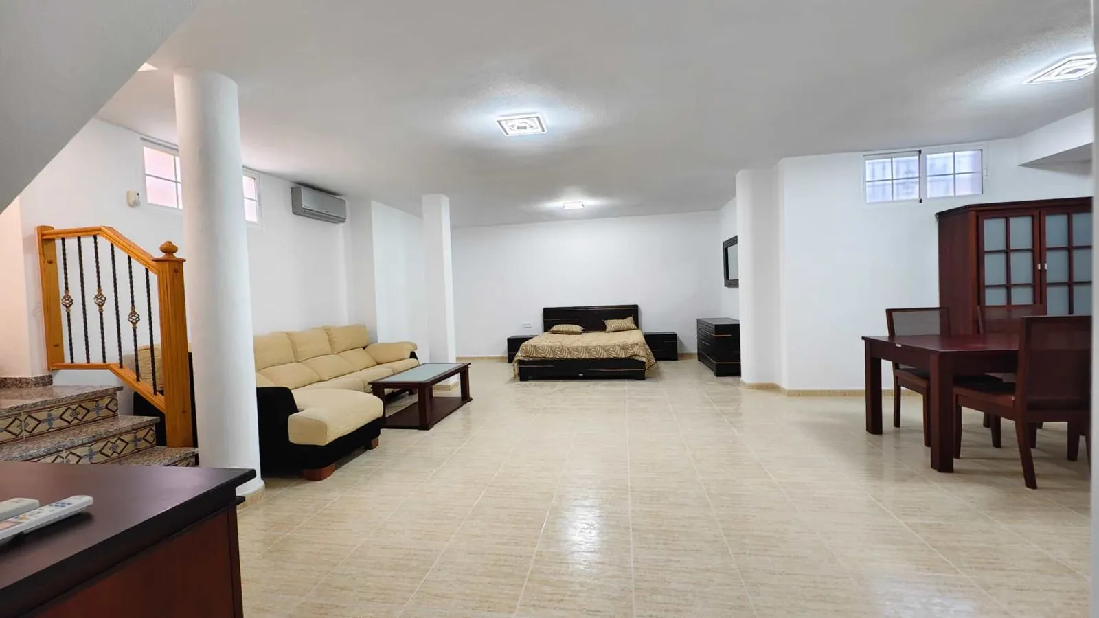Chalet en venta de 4 dormitorios en Torrevieja, Alicante