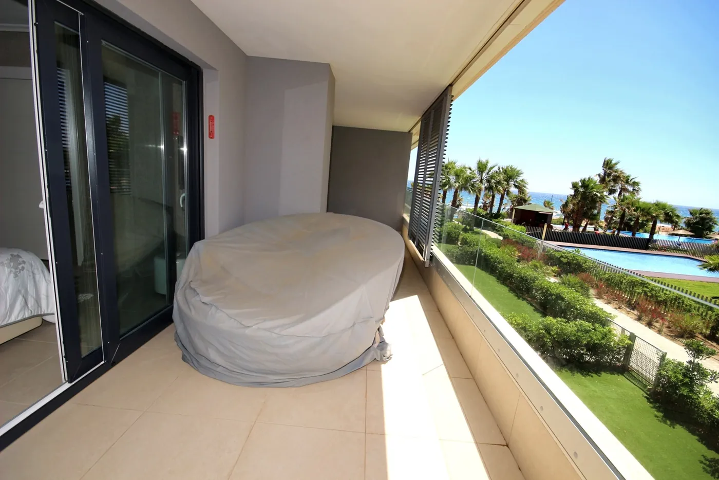 Apartamento de tres dormitorios en Punta Prima