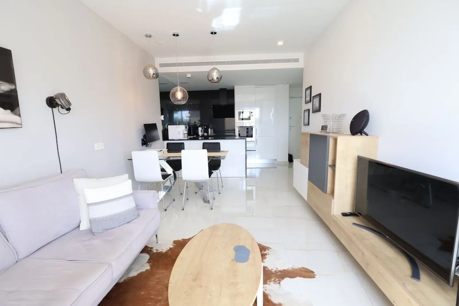 Magnifico Apartamento de dos dormitorios en venta en Orihuela Costa, Alicante