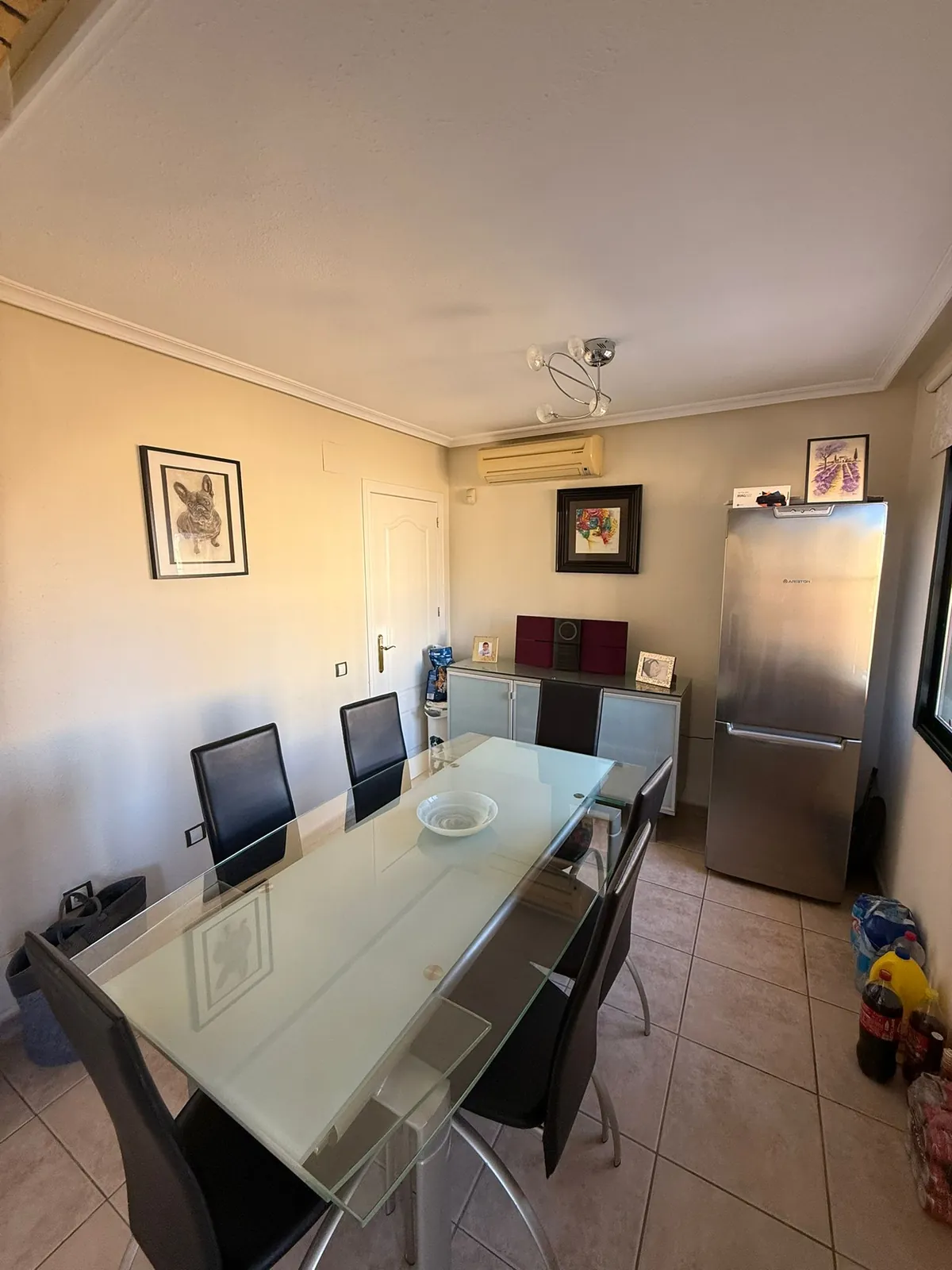 Magnifica Casa de cuatros dormitorios en venta en Villamartín, Orihuela Costa