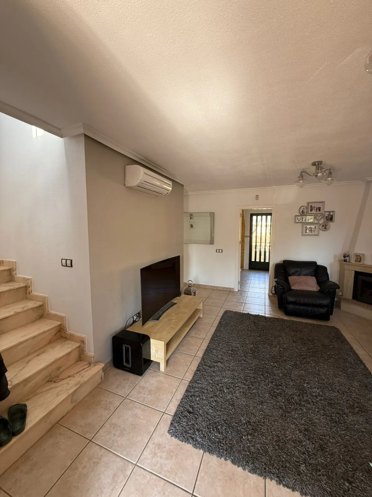 Magnifica Casa de cuatros dormitorios en venta en Villamartín, Orihuela Costa