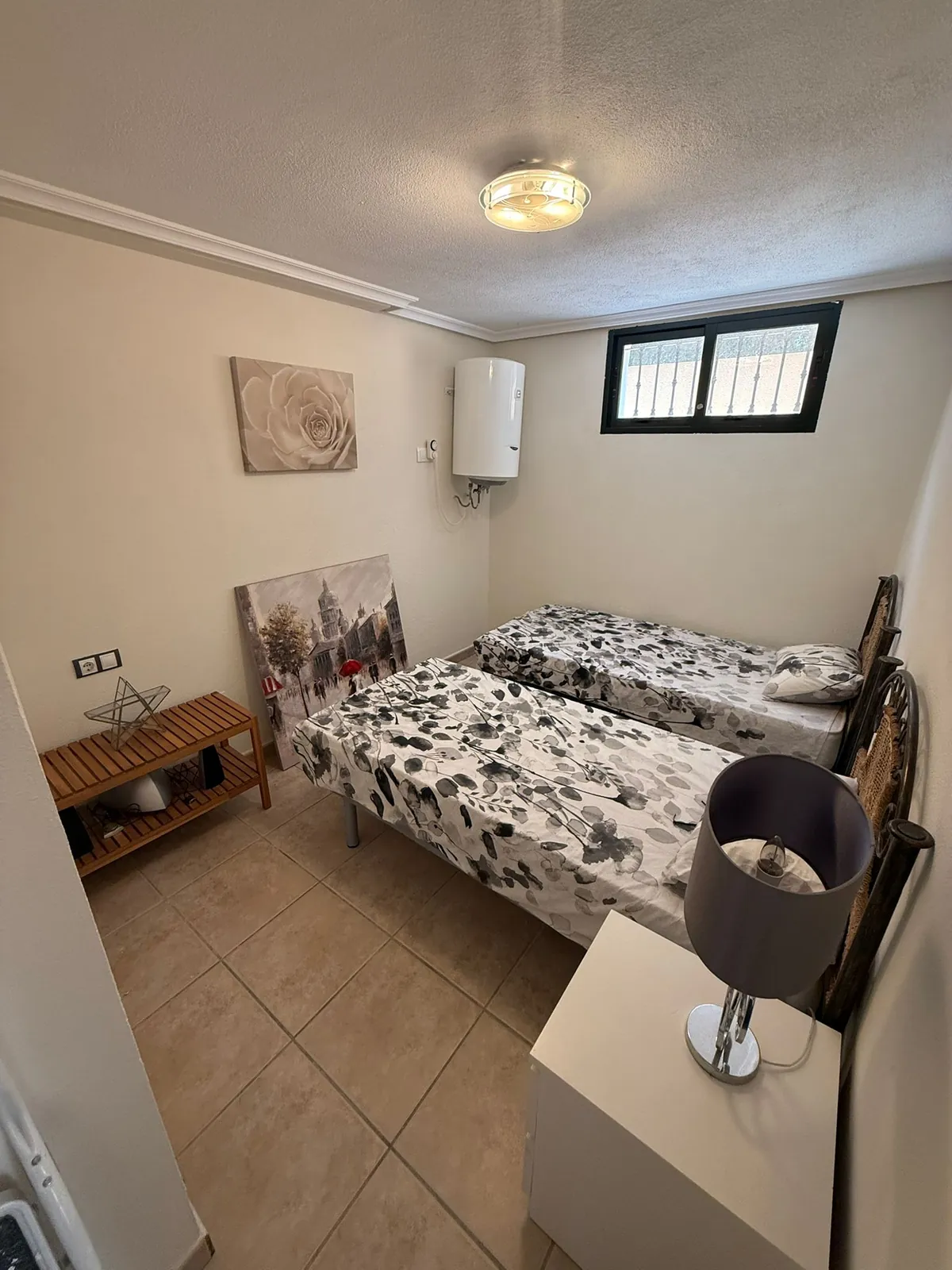 Magnifica Casa de cuatros dormitorios en venta en Villamartín, Orihuela Costa