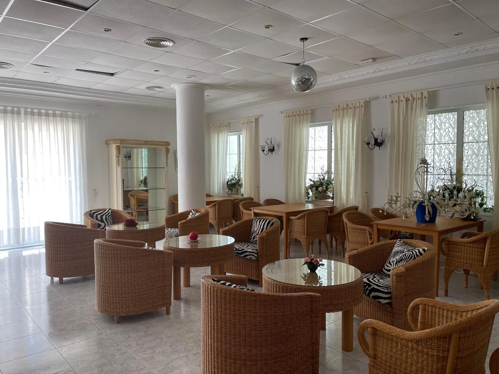 Venta. Local comercial en Guardamar del Segura