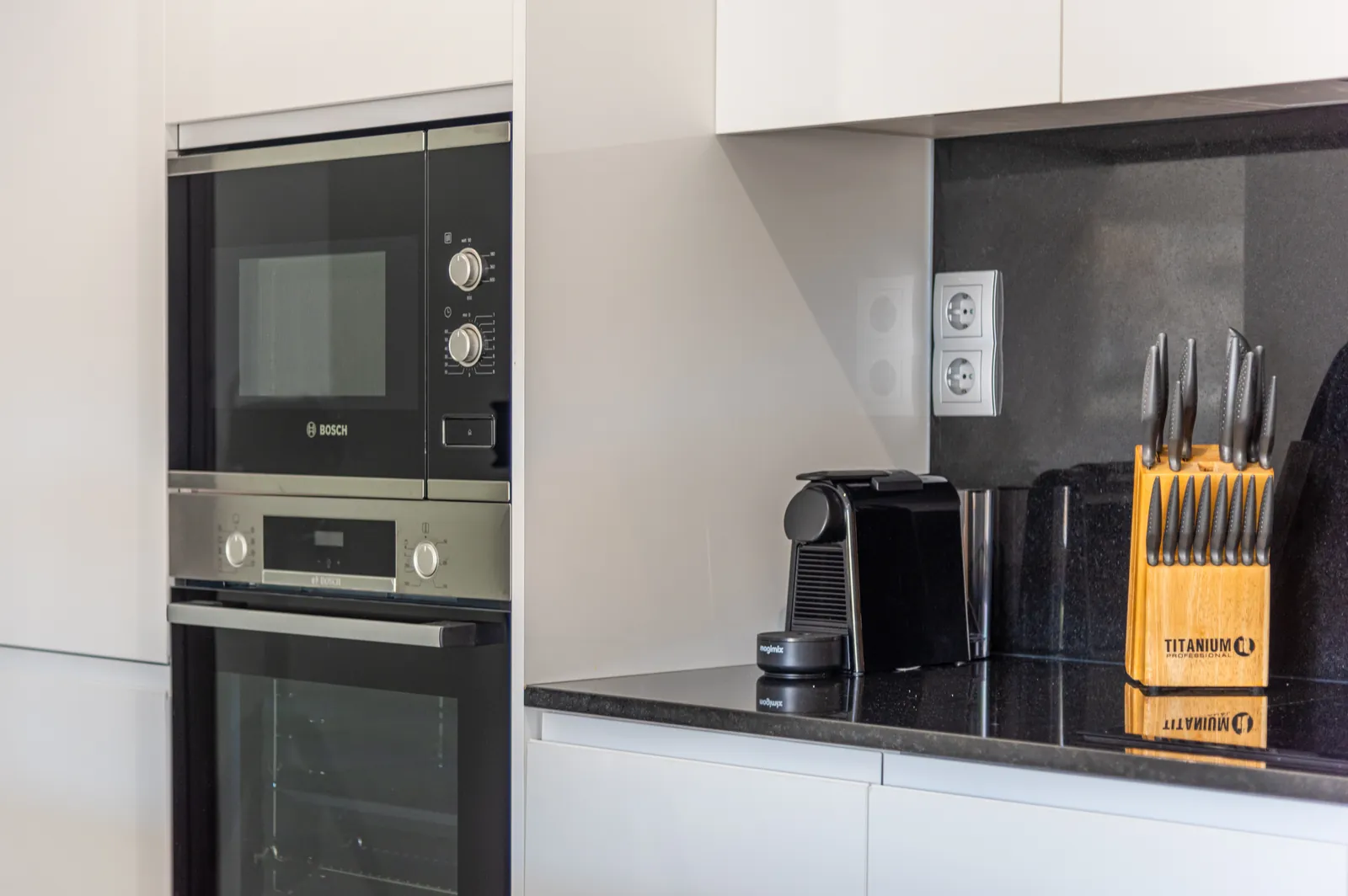 Apartamento de dos habitaciones en venta en Los Dolses.