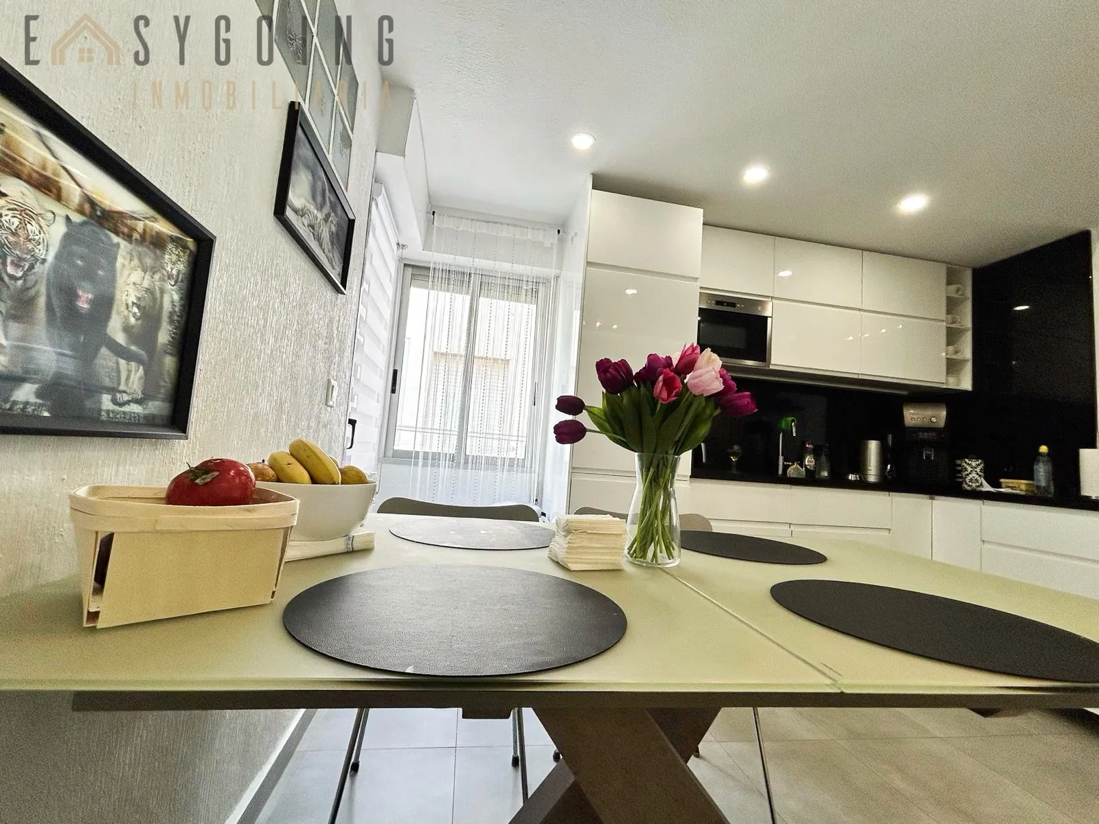 Increíble Ático de tres dormitorios en venta en Playa de Los Locos, Torrevieja