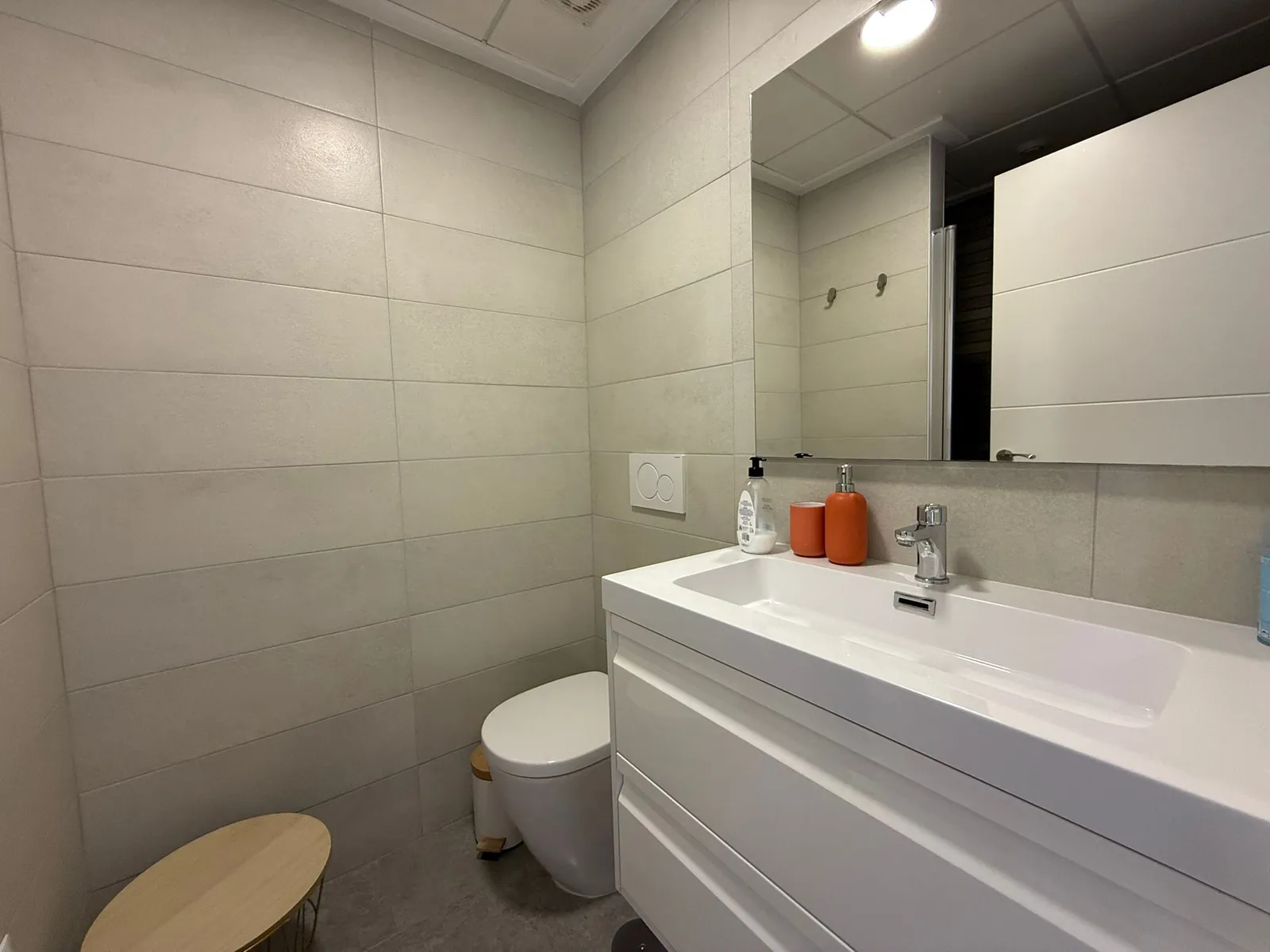 Apartamento de dos dormitorios en venta en Villamartín, Orihuela Costa