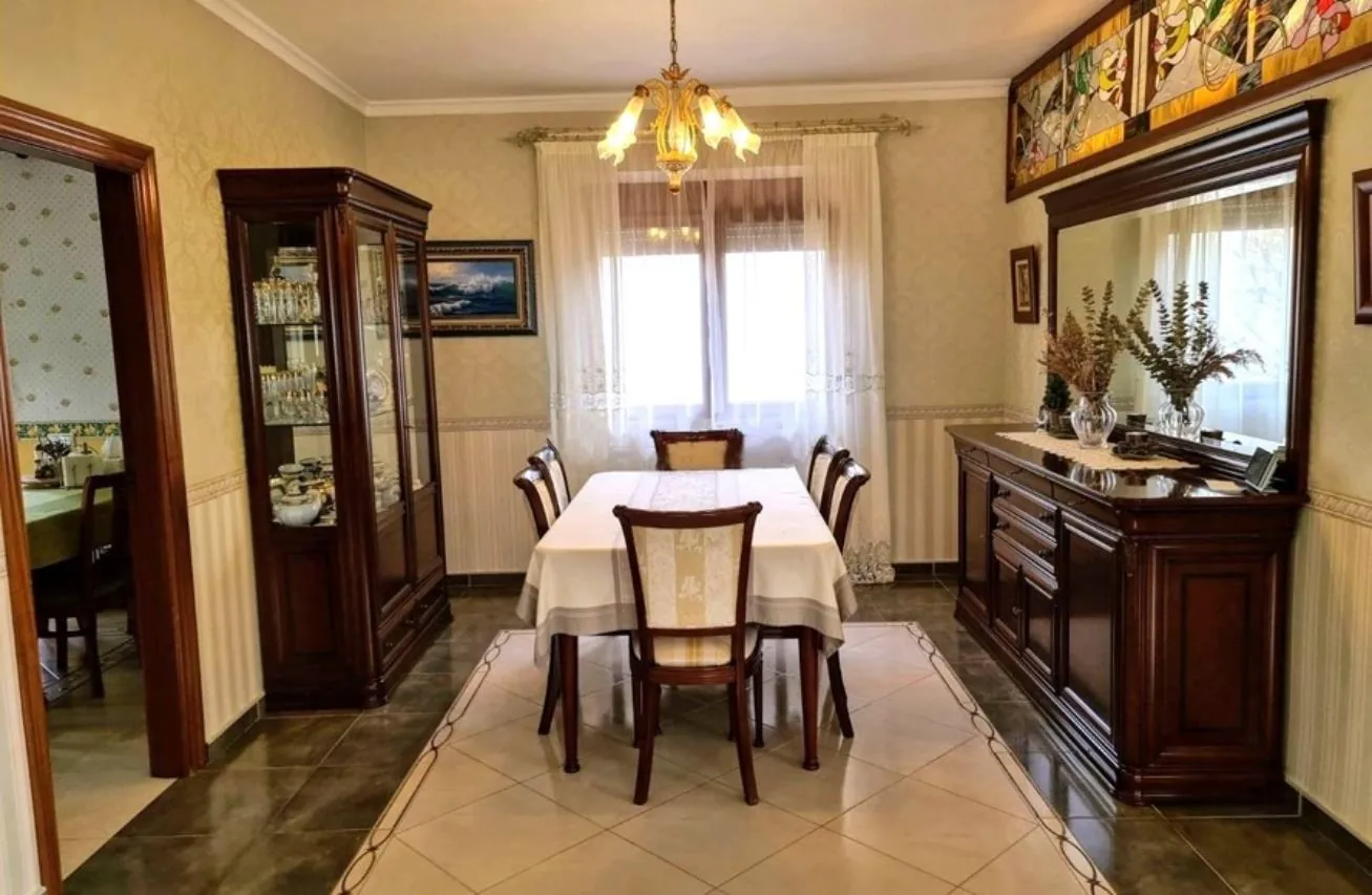 Preciosa Villa Independiente en venta en Ciudad Quesada