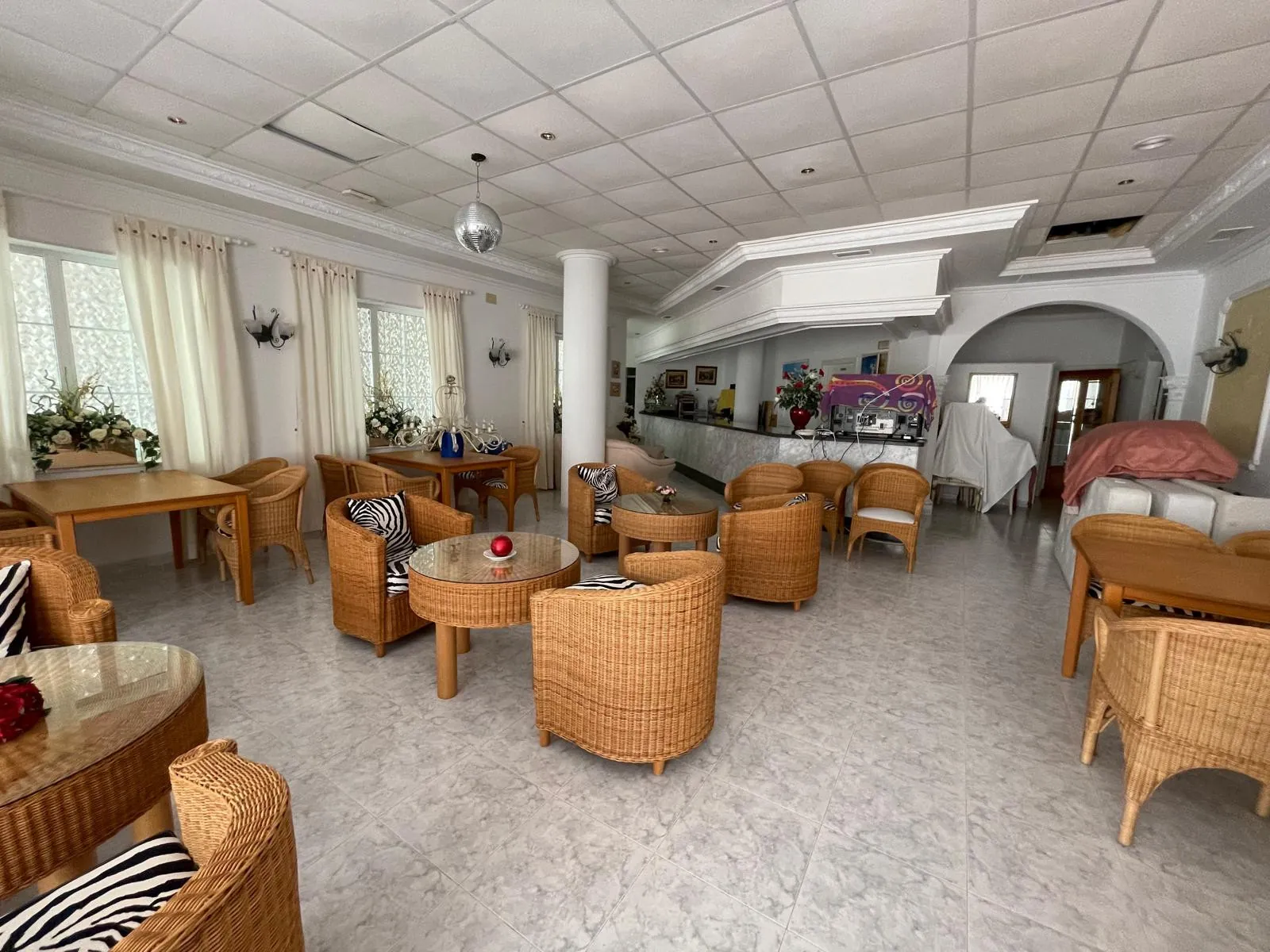 Venta. Local comercial en Guardamar del Segura