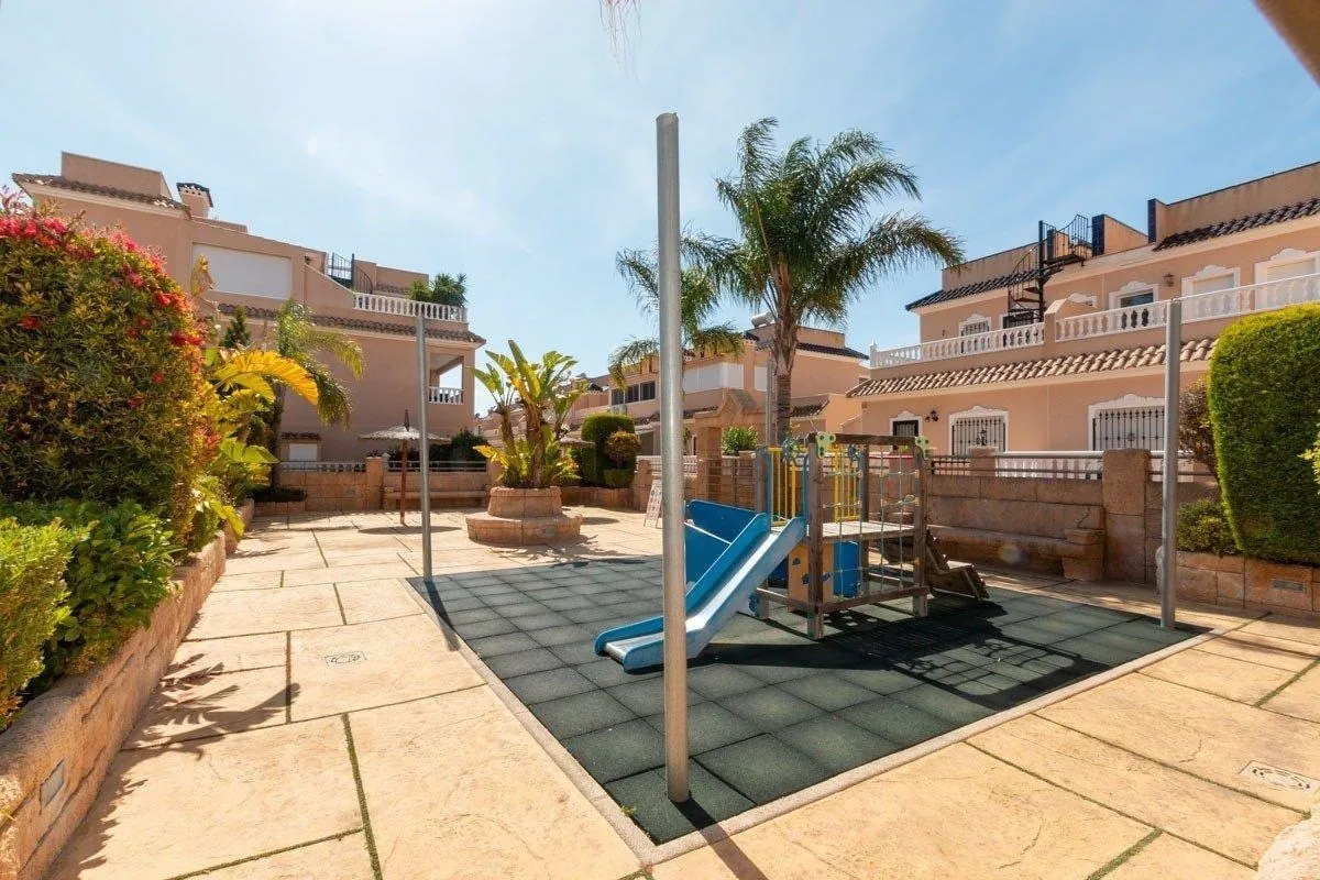 Apartamento en venta con 3 dormitorios en Los Dolses, Orihuela