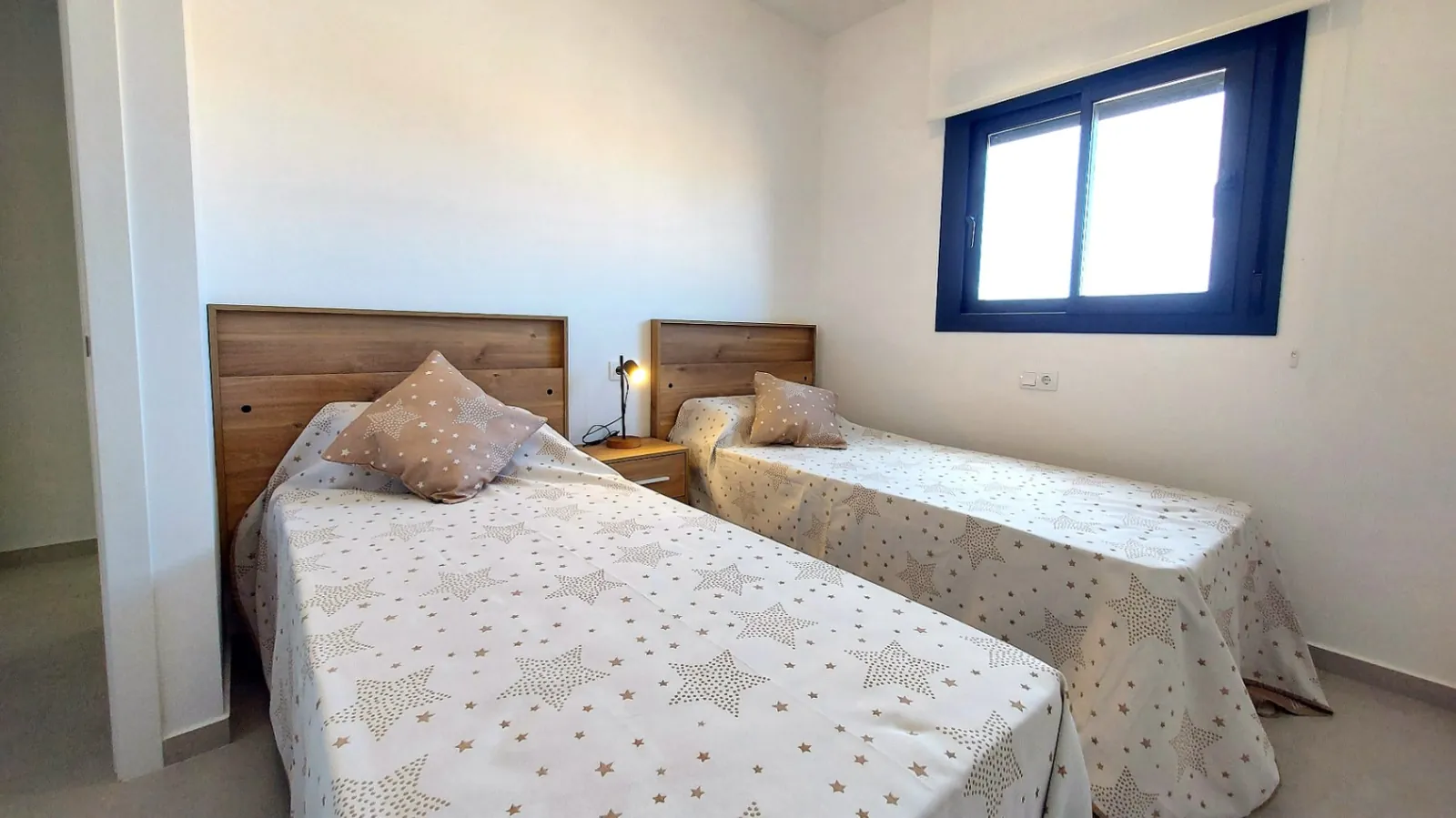 Increíble apartamento de tres dormitorios en venta en Villamartín, Orihuela Costa