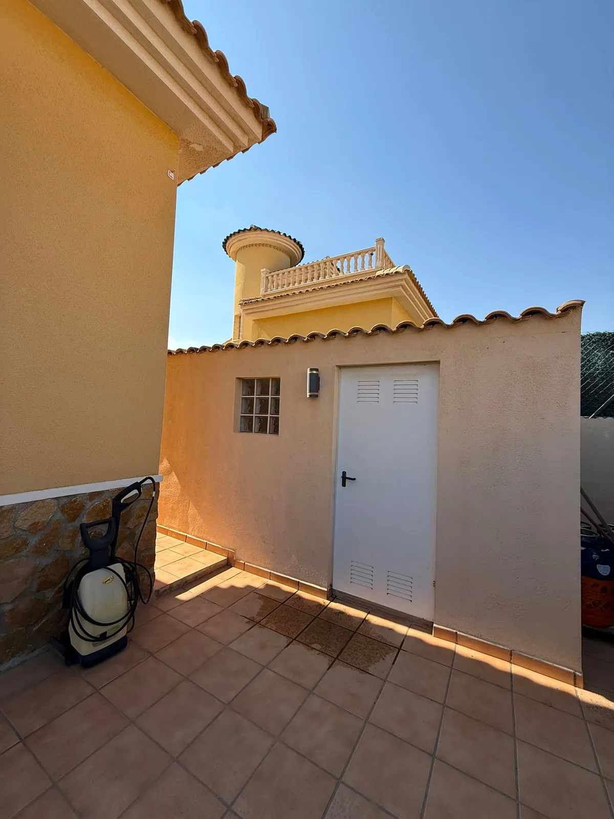 Magnifica Casa de cuatros dormitorios en venta en Villamartín, Orihuela Costa