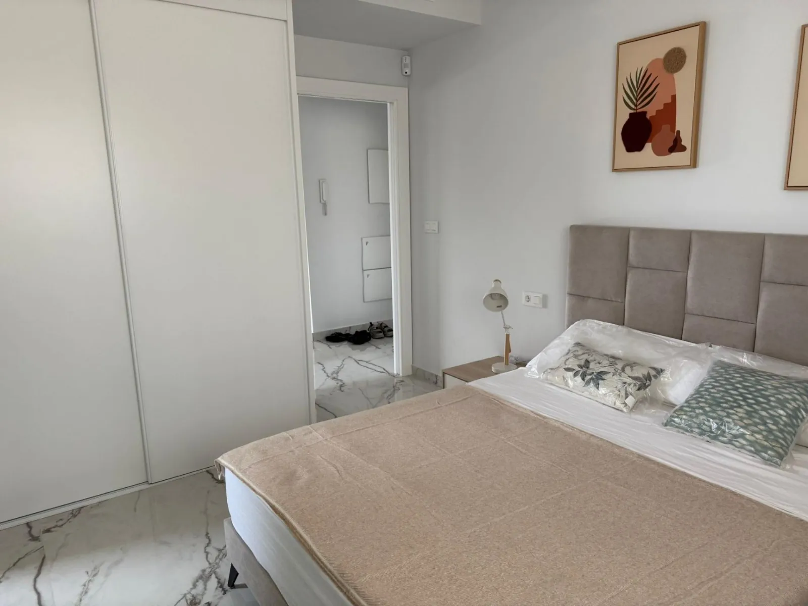 Magnifico Apartamento de dos dormitorios en venta en Punta Prima