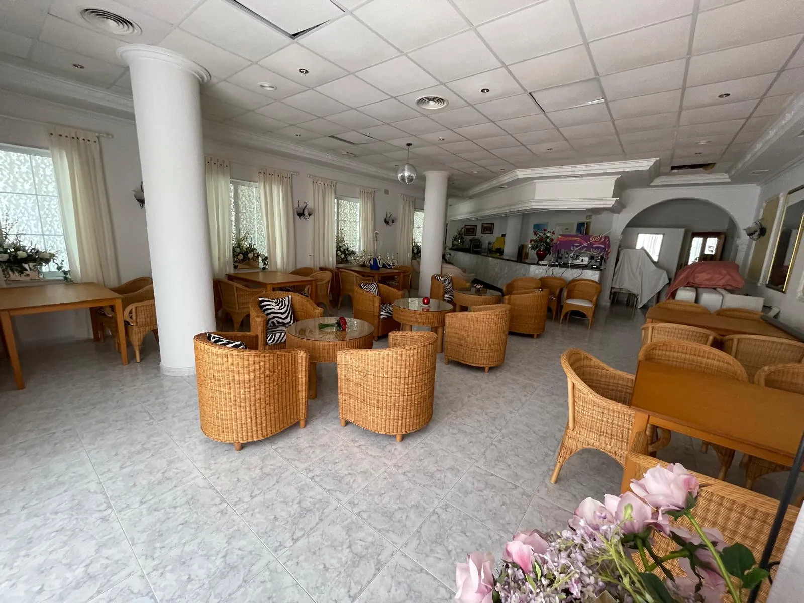 Venta. Local comercial en Guardamar del Segura