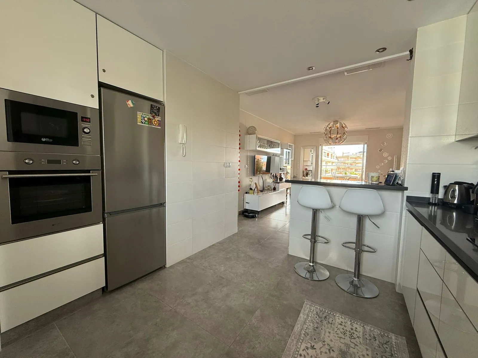 Apartamento de dos dormitorios en venta en Villamartín, Orihuela Costa