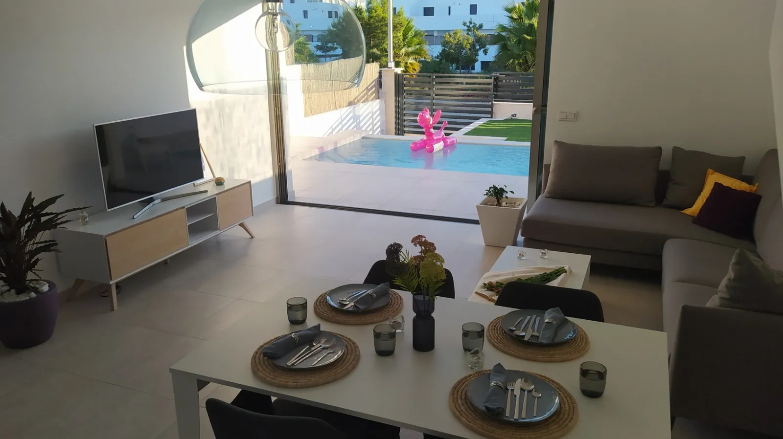 Magnifica Villa de 3 habitaciones  en venta en Villamartín