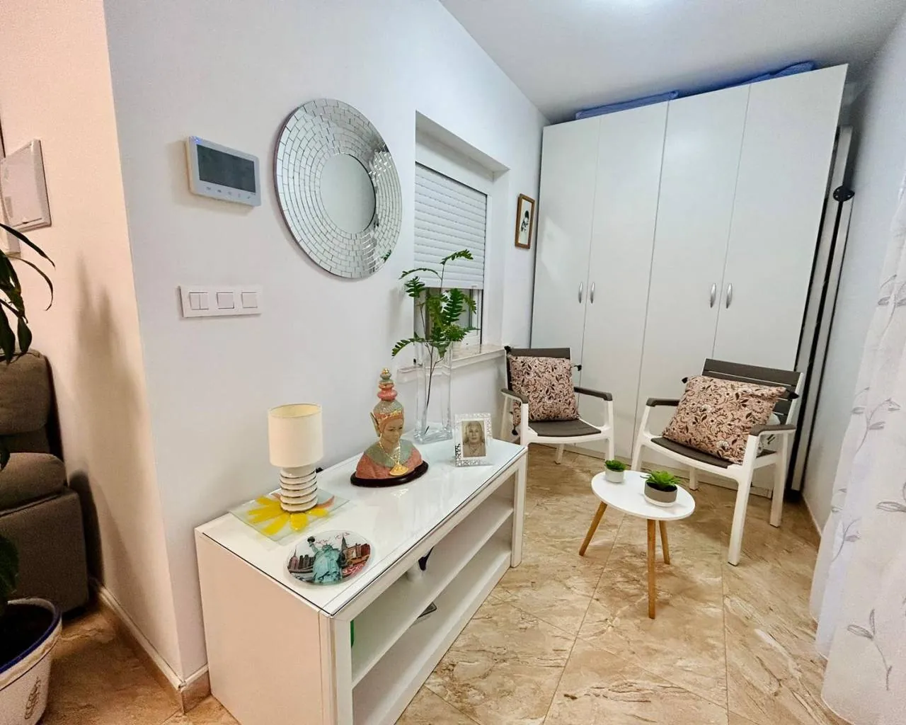 Casa adosada totalmente reformada en venta en El Chaparral, Torrevieja