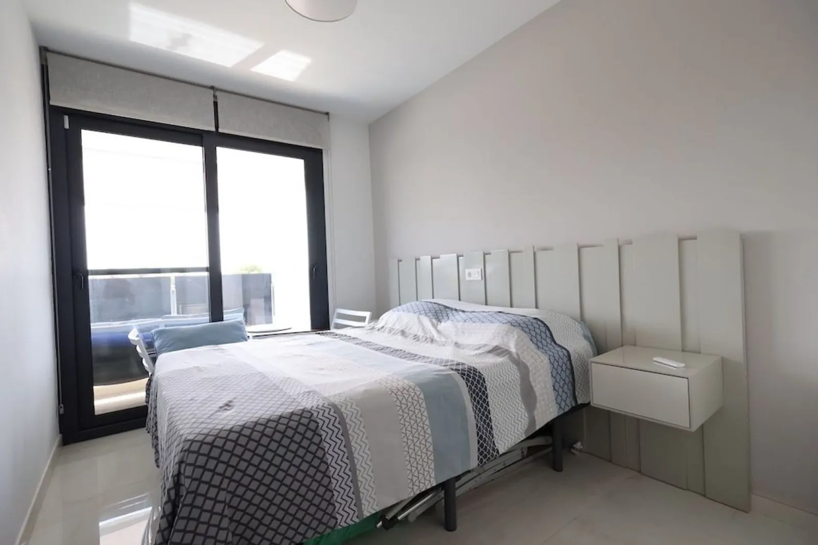 Magnifico Apartamento de dos dormitorios en venta en Orihuela Costa, Alicante