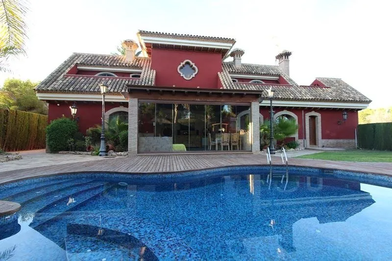 Increíble Villa de lujo en venta en Campoamor, Orihuela Costa