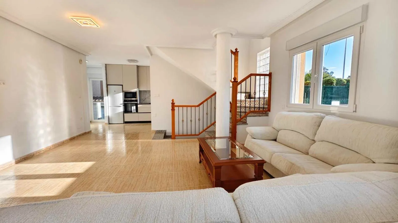 Chalet en venta de 4 dormitorios en Torrevieja, Alicante