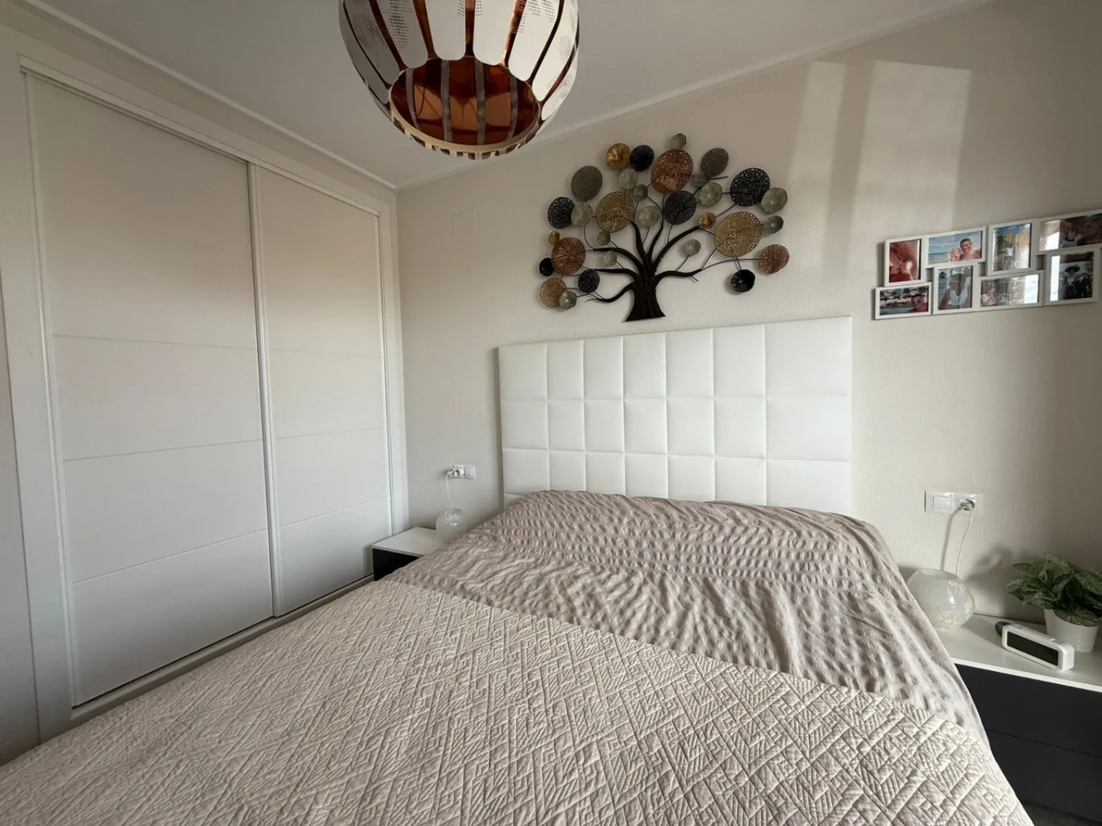 Apartamento de dos dormitorios en venta en Villamartín, Orihuela Costa