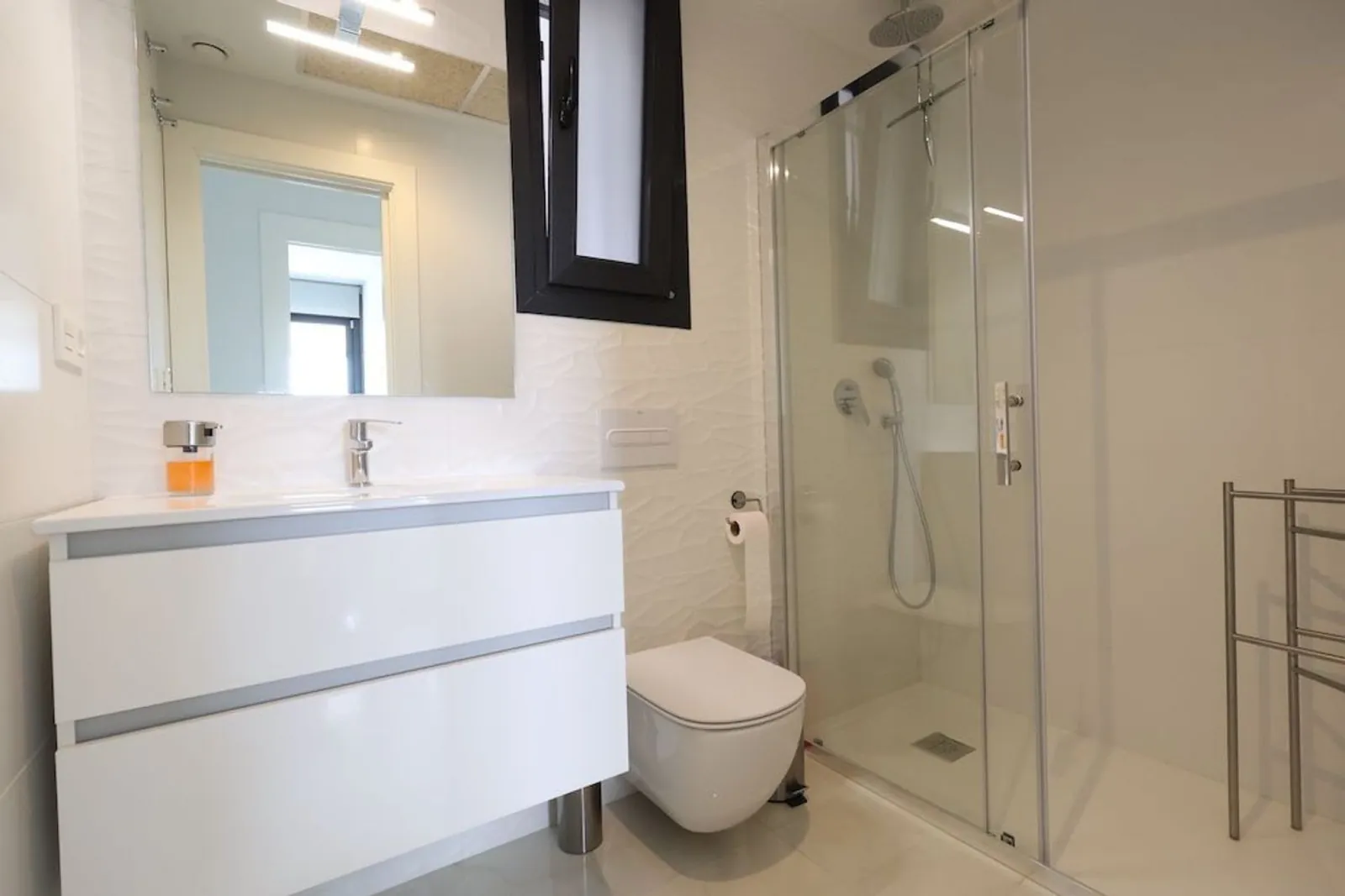 Magnifico Apartamento de dos dormitorios en venta en Orihuela Costa, Alicante