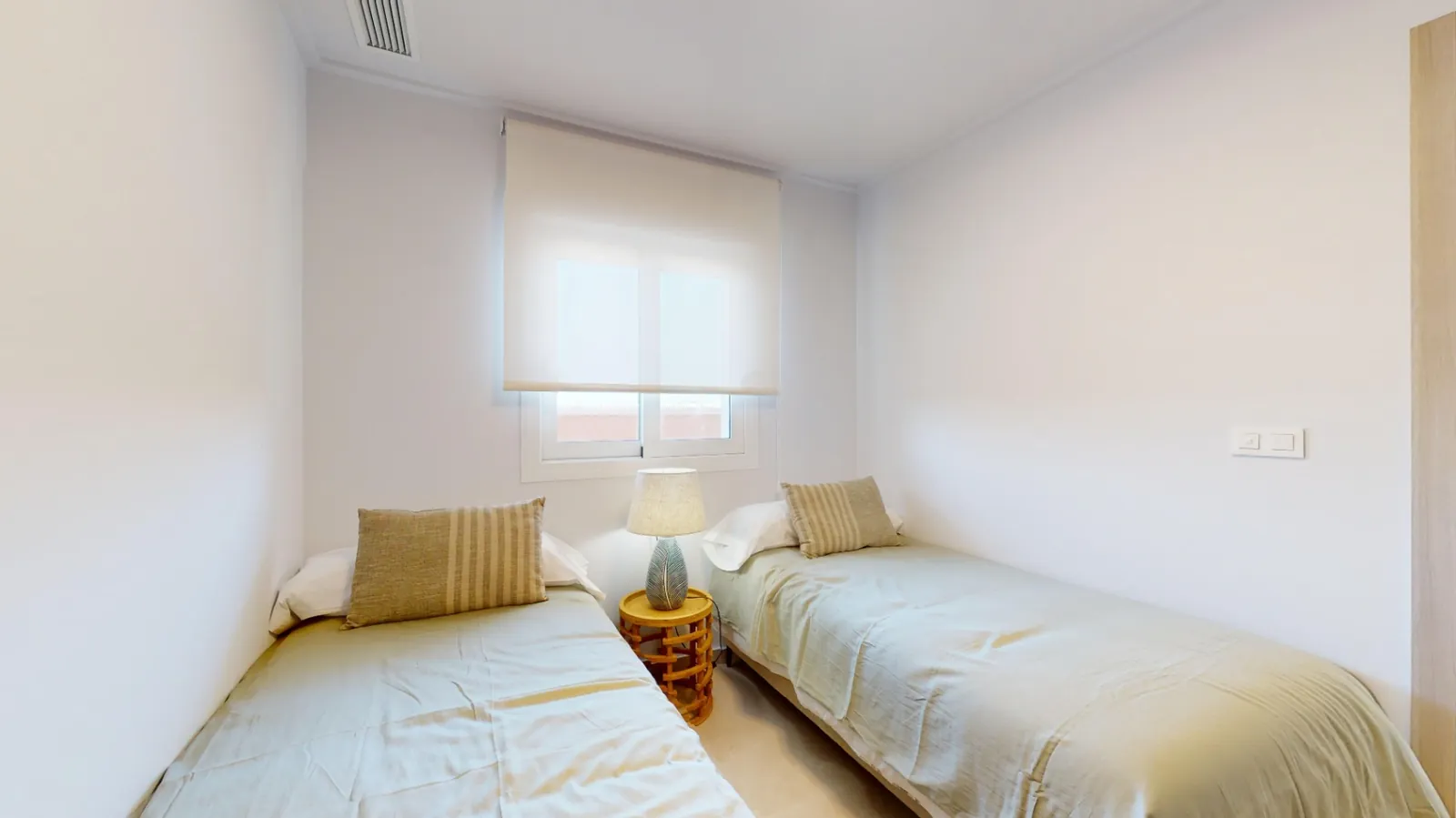 Apartamento de tres habitaciones en Pilar de la Horadada.