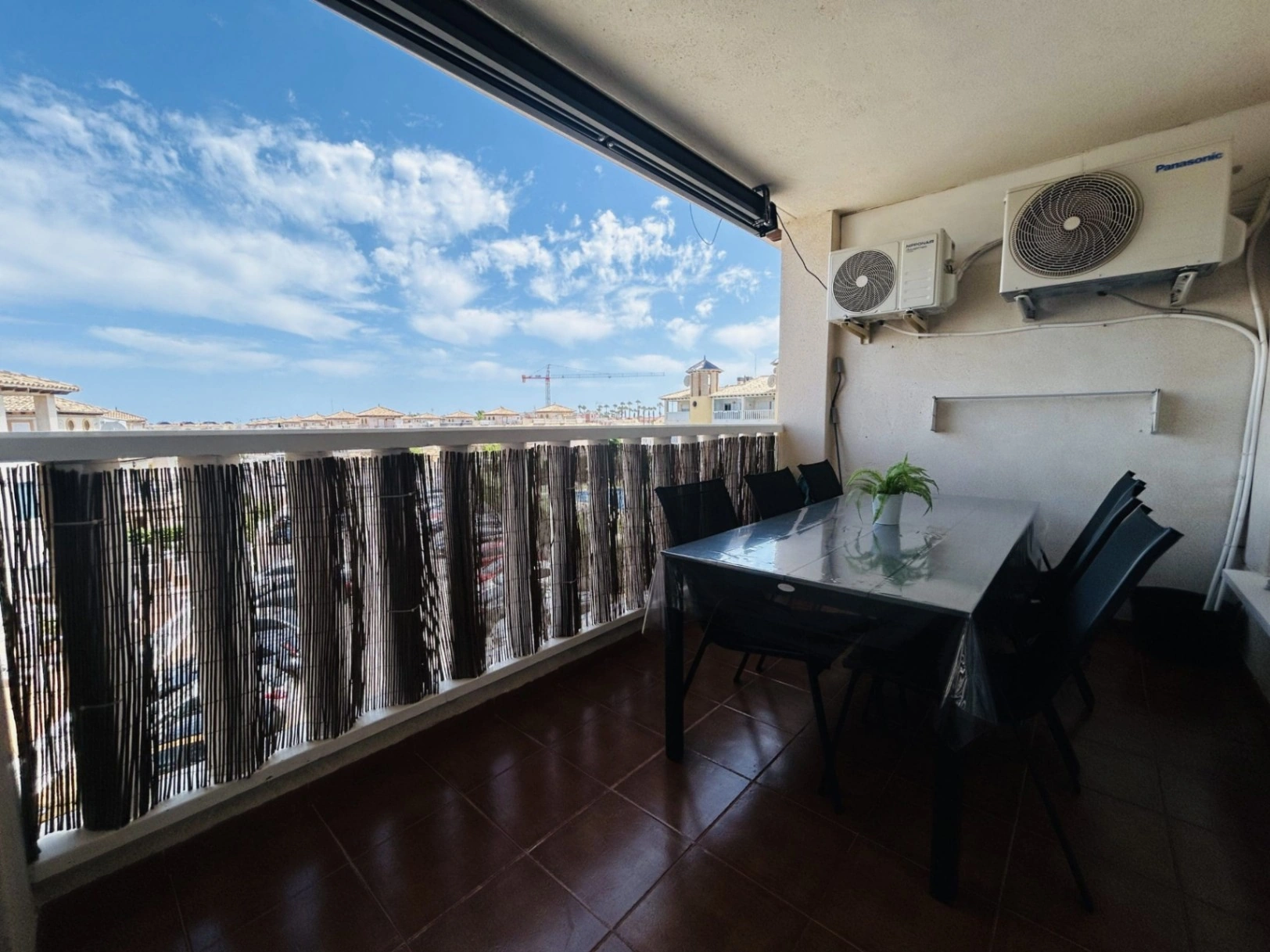 Ático en venta en La Zenia, Orihuela: 2 dormitorios y piscina