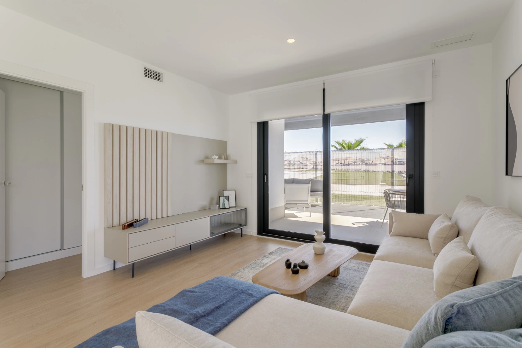 Apartamento de dos dormitorios en La Mata, Torrevieja