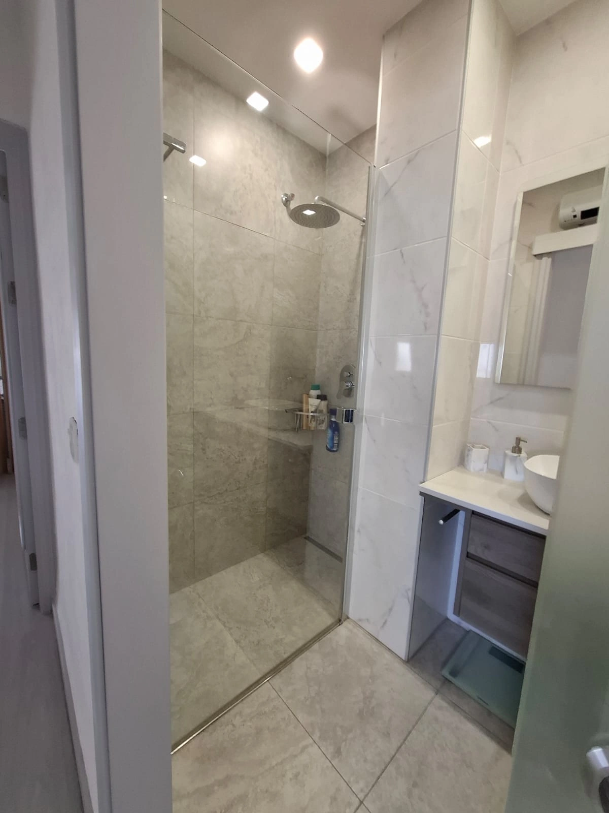 Venta de apartamento de 3 dormitorios en Torrevieja, Alicante
